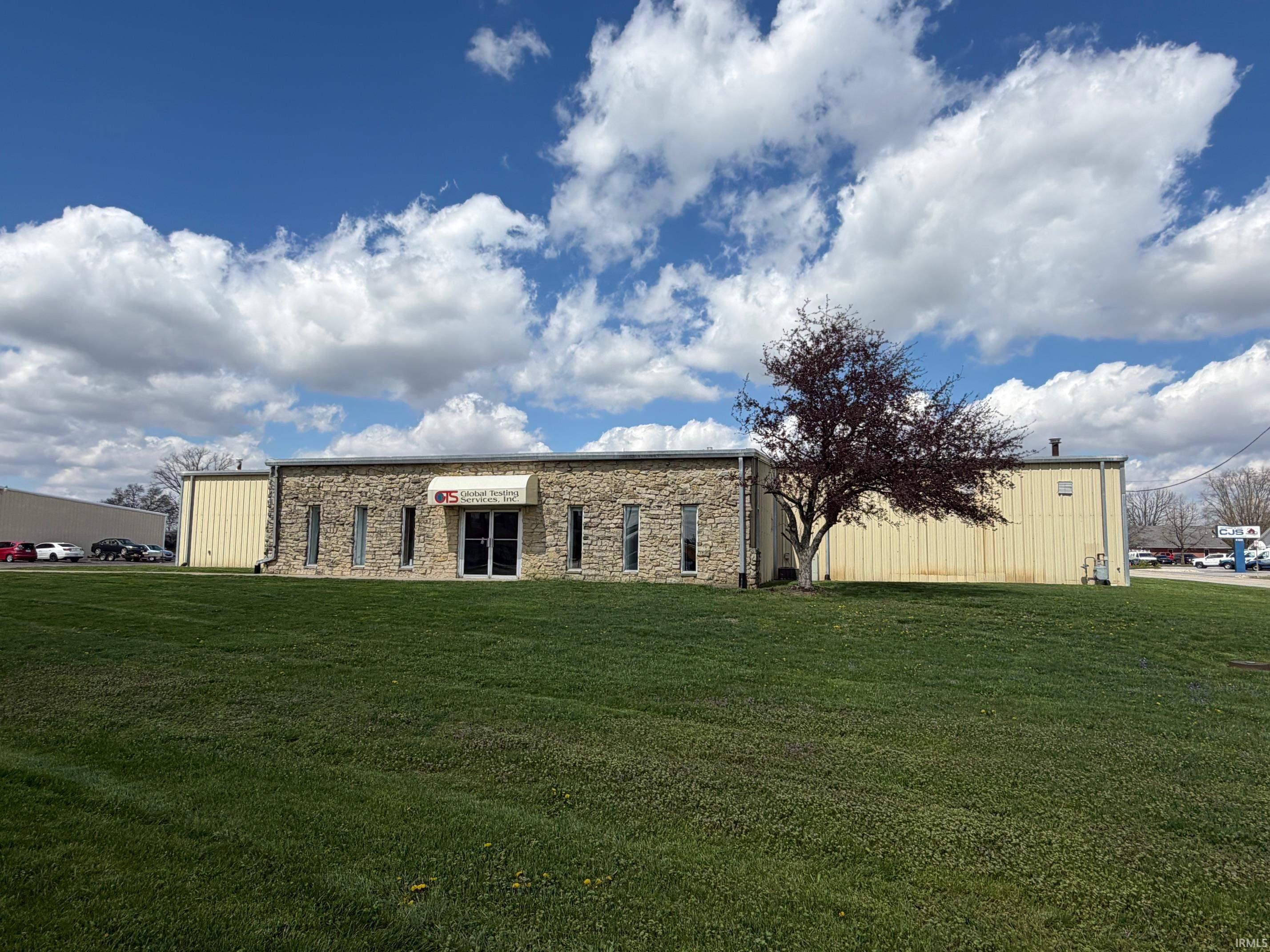 Photo of 604 E Albany Drive, Kokomo, IN 46902