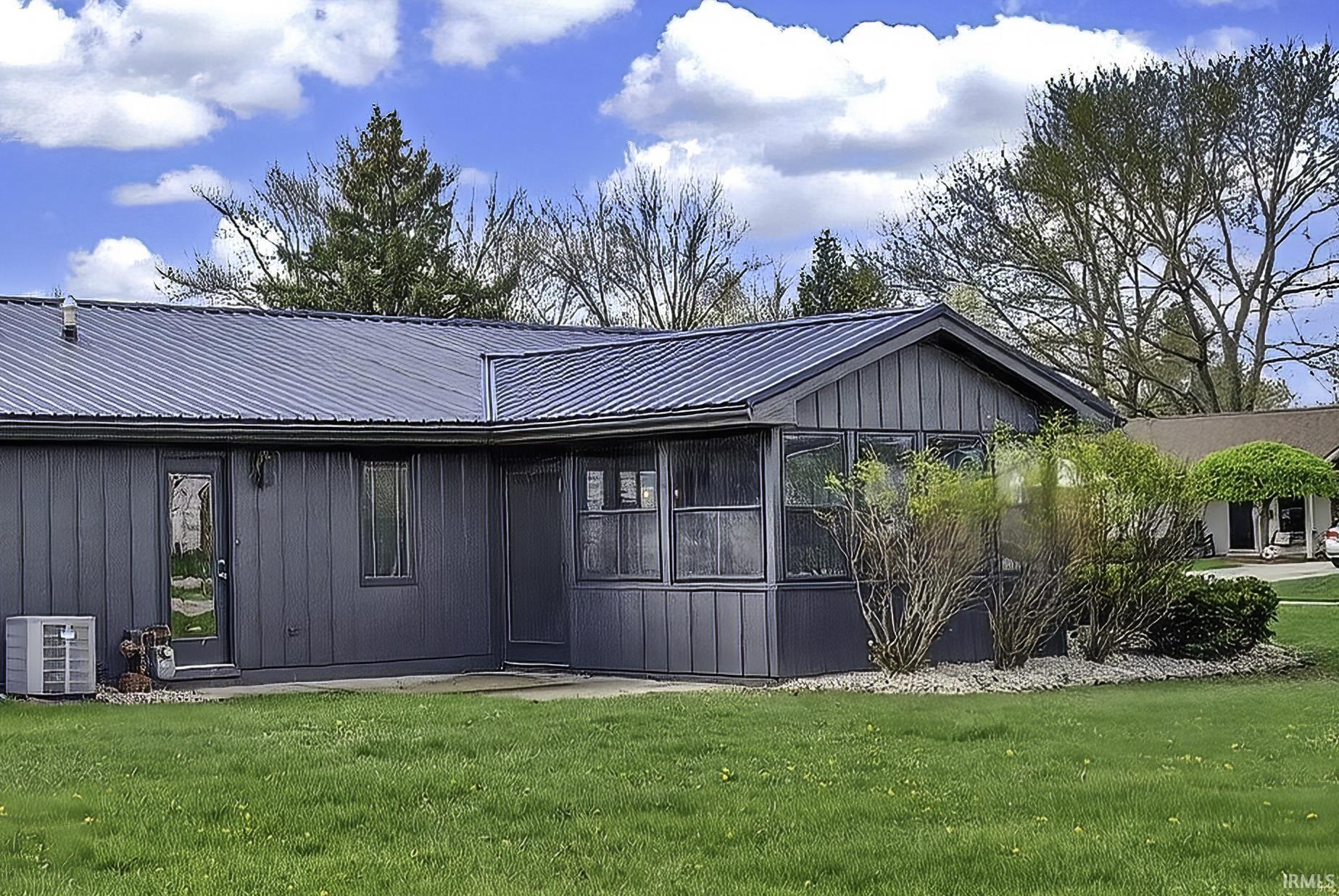 Photo 5 of 1407 Deerbrook Court