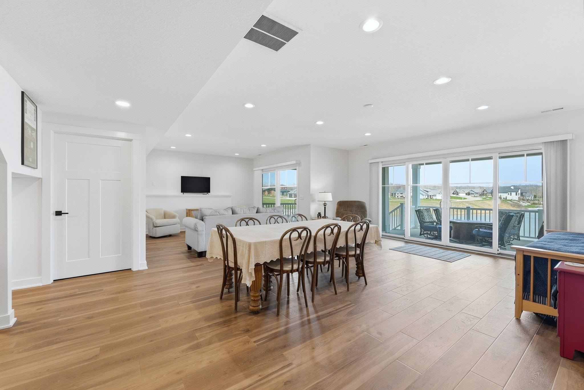 Photo 12 of 140 Lane 282 Hamilton Lk