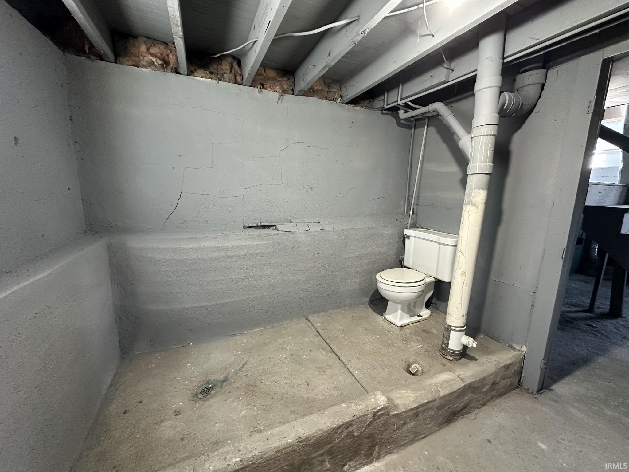 Photo 7 of 4102 Holton Avenue