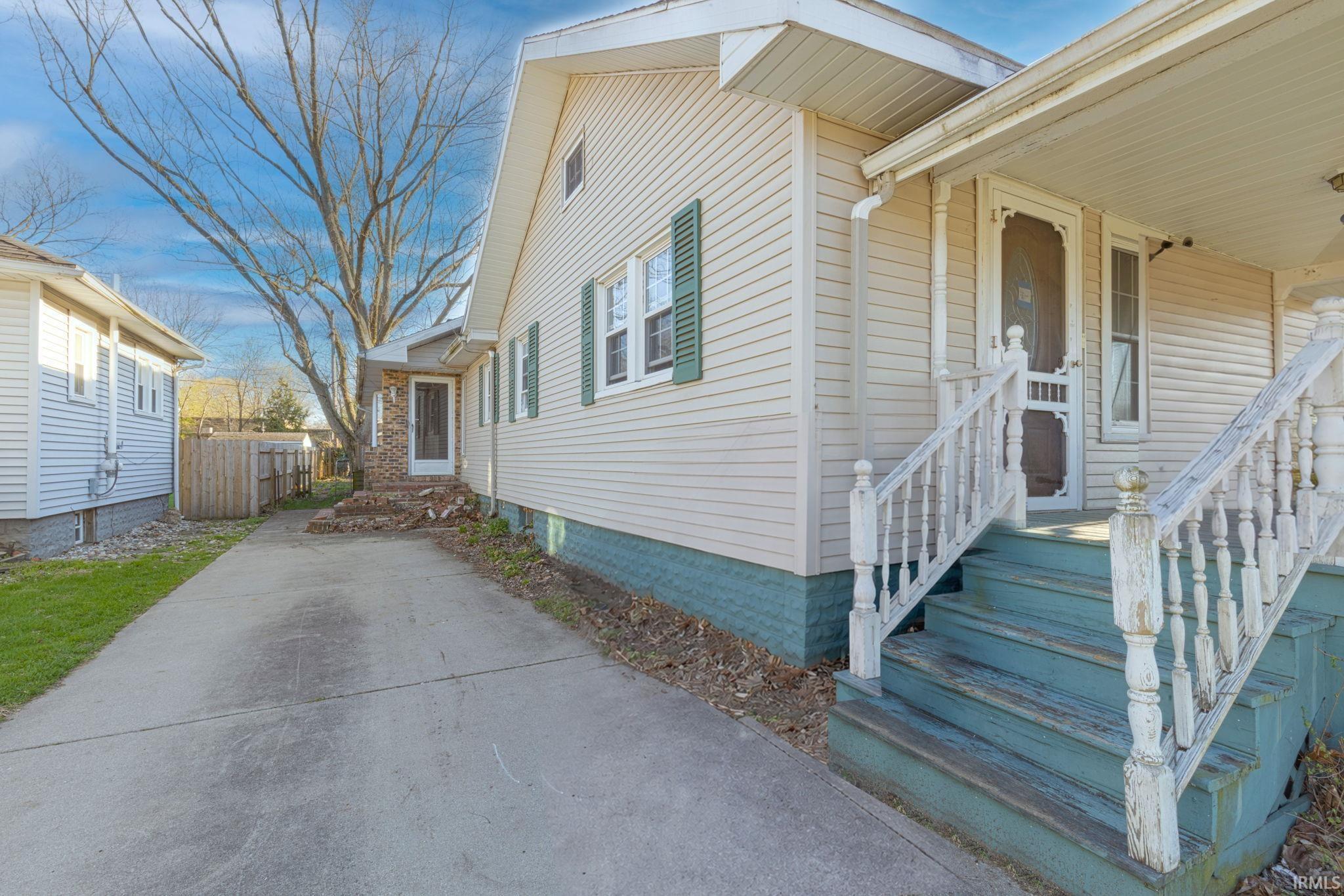 Entrance to property