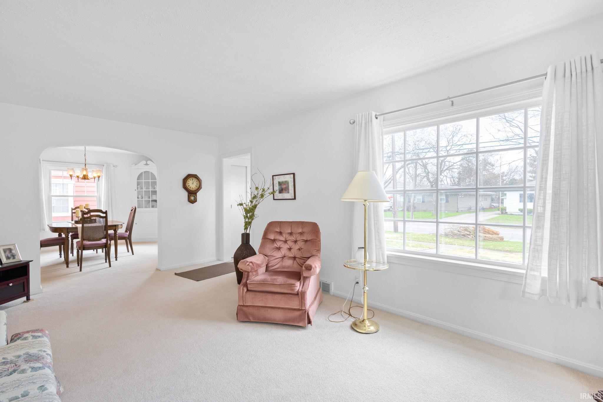 Photo 7 of 1715 E Beardsley Avenue