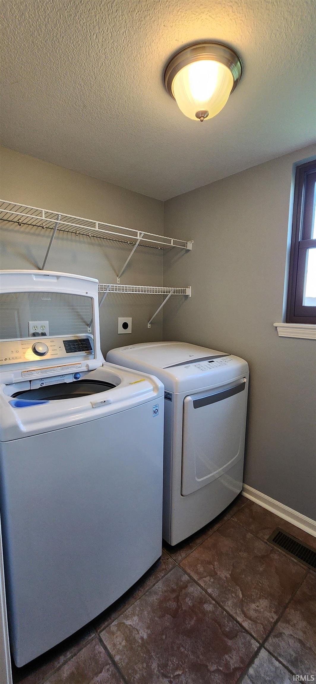 Photo 10 of 4502 Castle Rock Drive