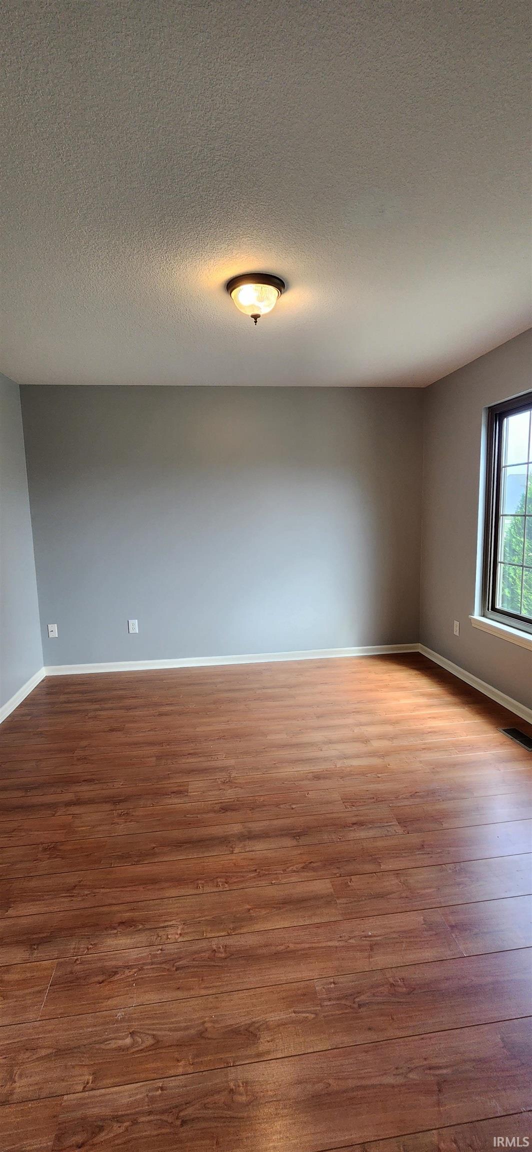 Photo 4 of 4502 Castle Rock Drive