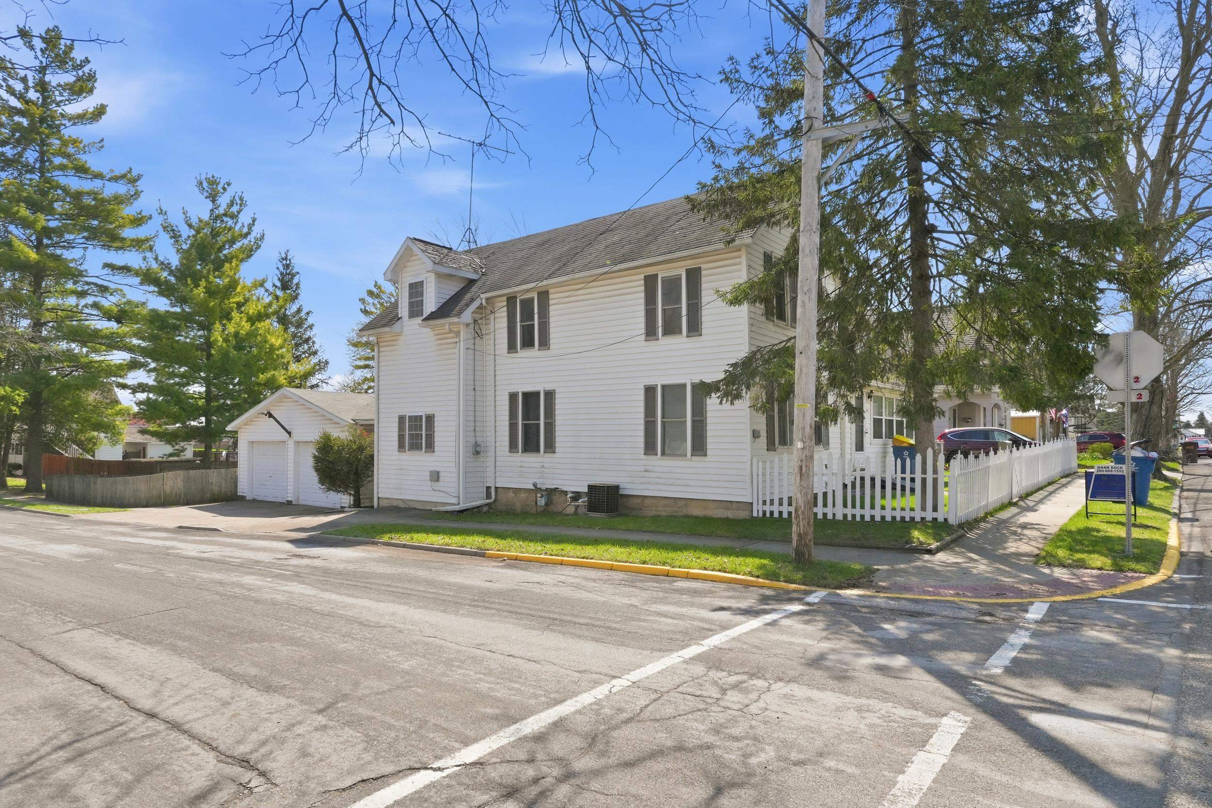 Photo 33 of 601 S Martha Street