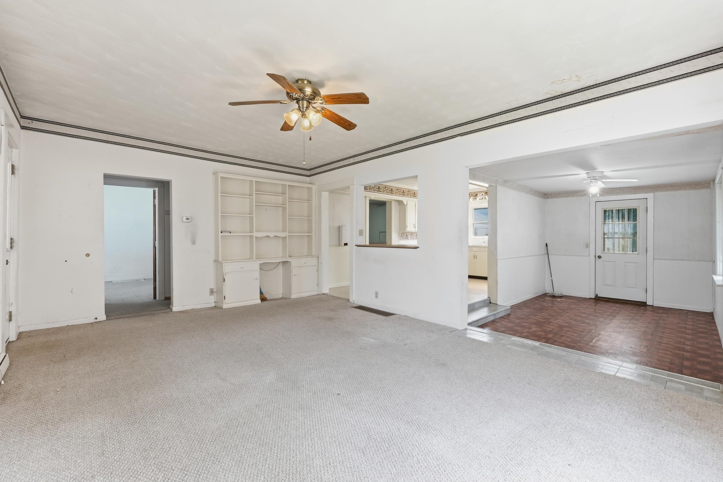 Photo 8 of 601 S Martha Street