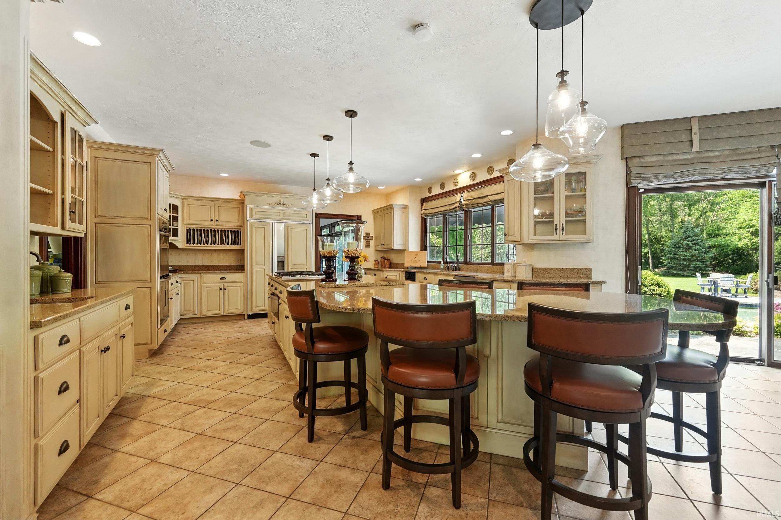 Photo 10 of 2341 S Paxton Drive