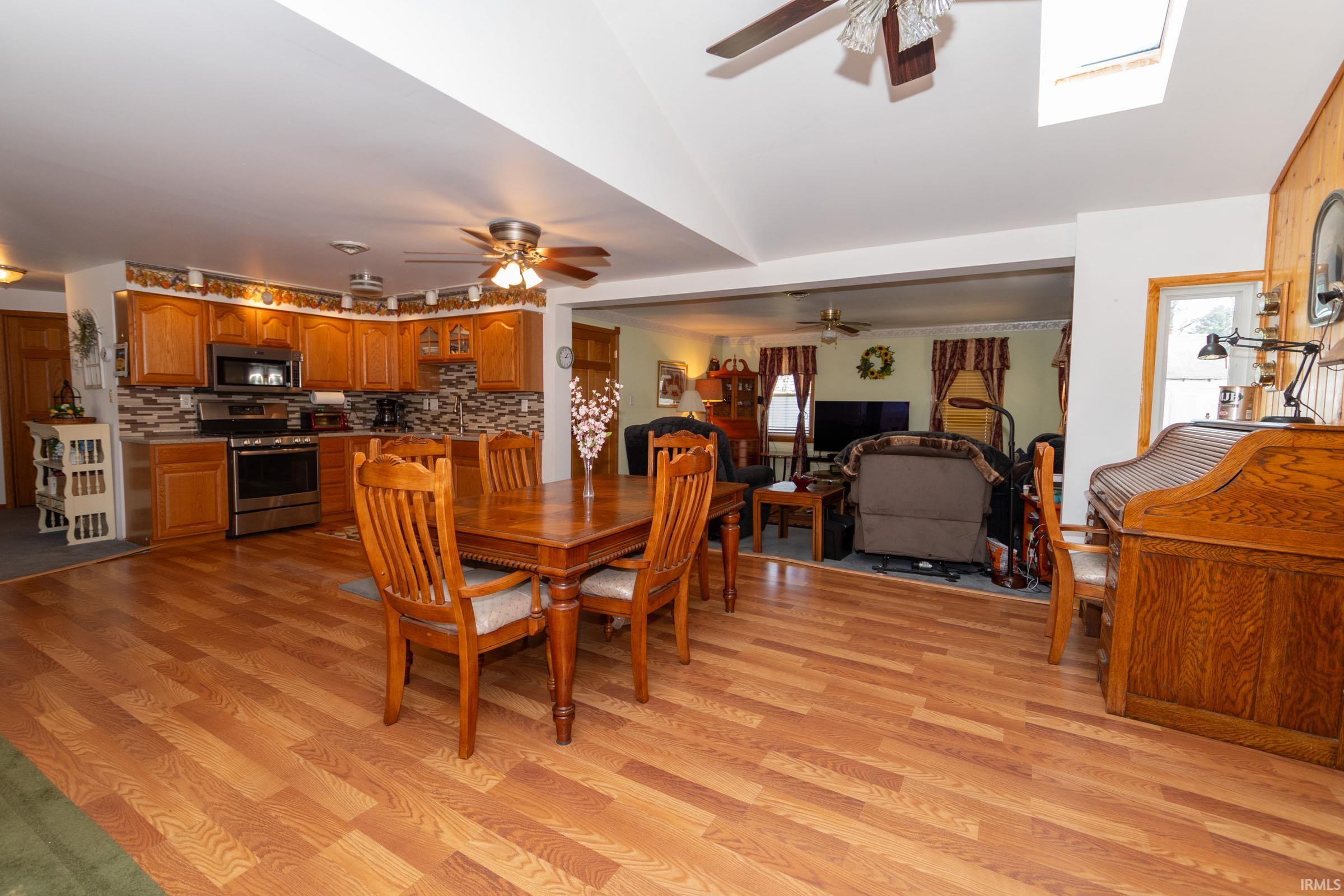 Photo 5 of 53080 Wade Street