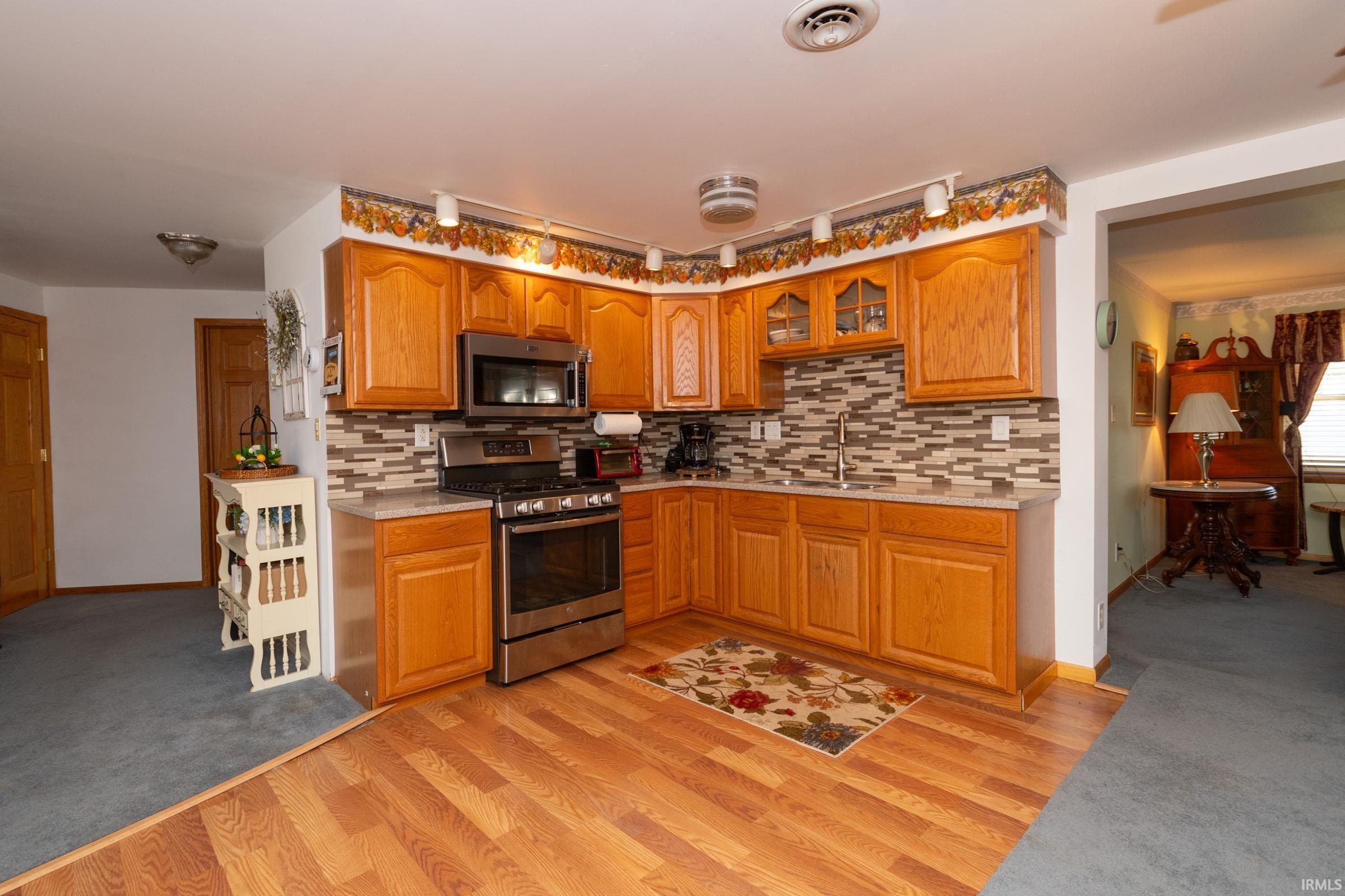 Photo 8 of 53080 Wade Street
