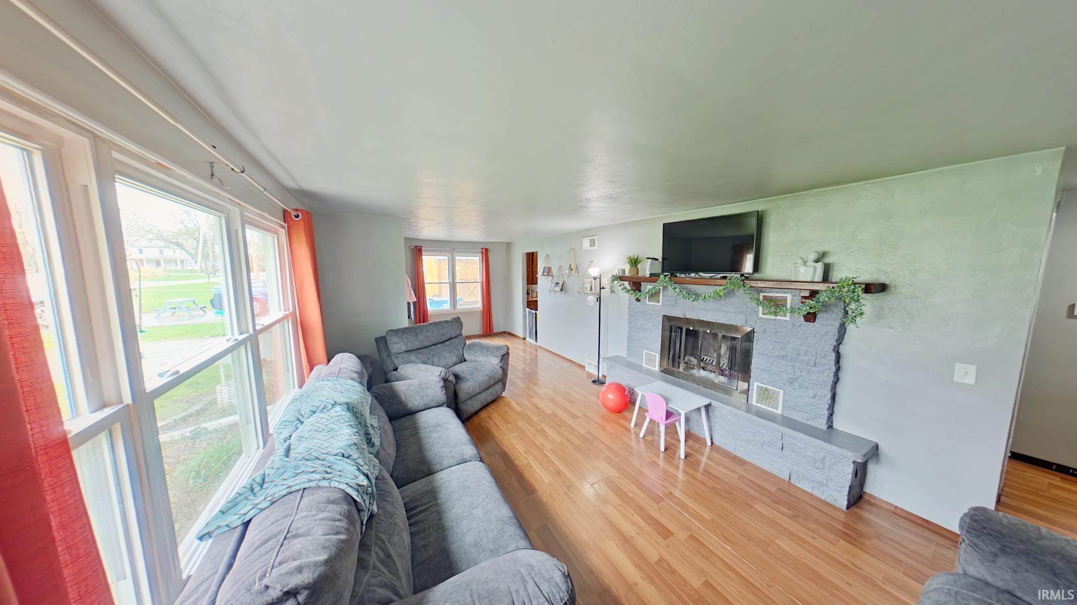 Photo 6 of 56200 46Th Street