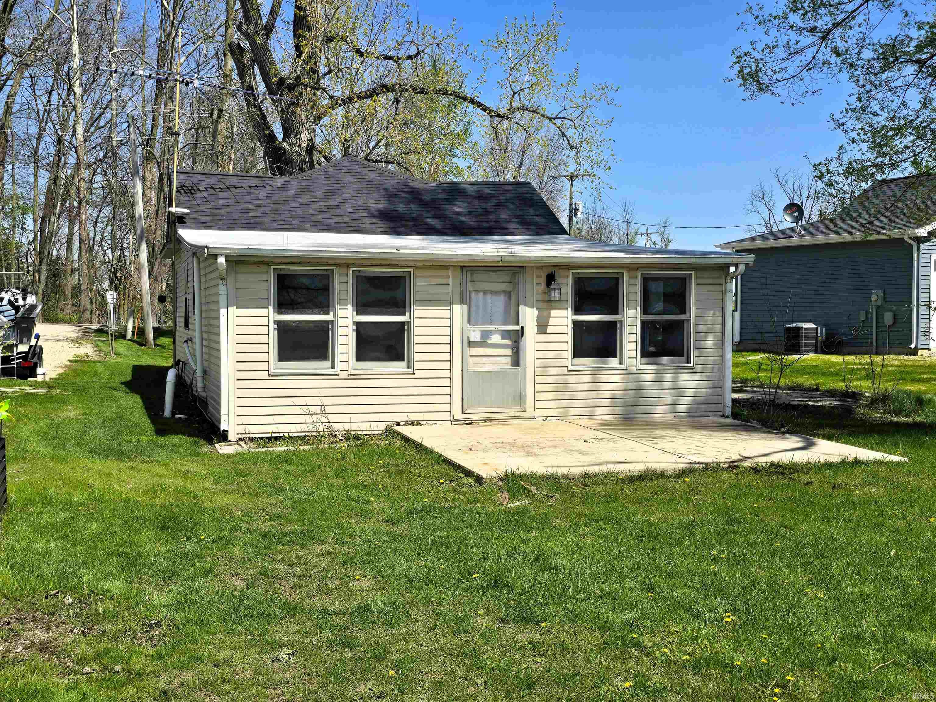 Photo 0 of 4283 W 500 S