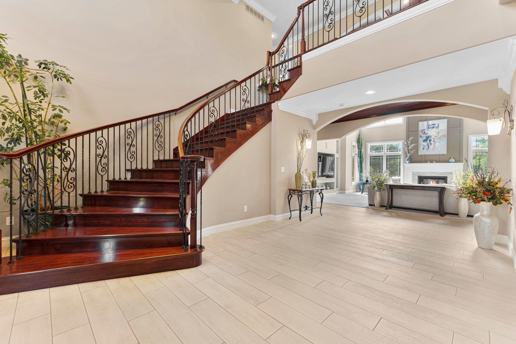 listing_img1