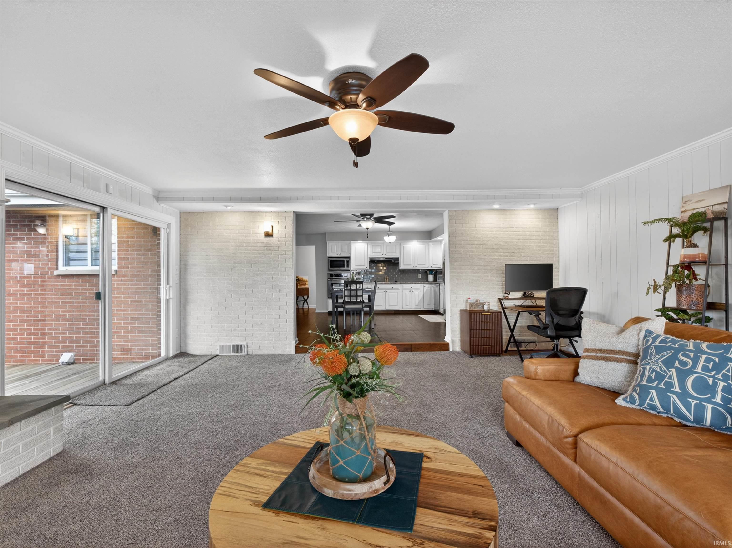 Photo 10 of 714 S Harkless Drive