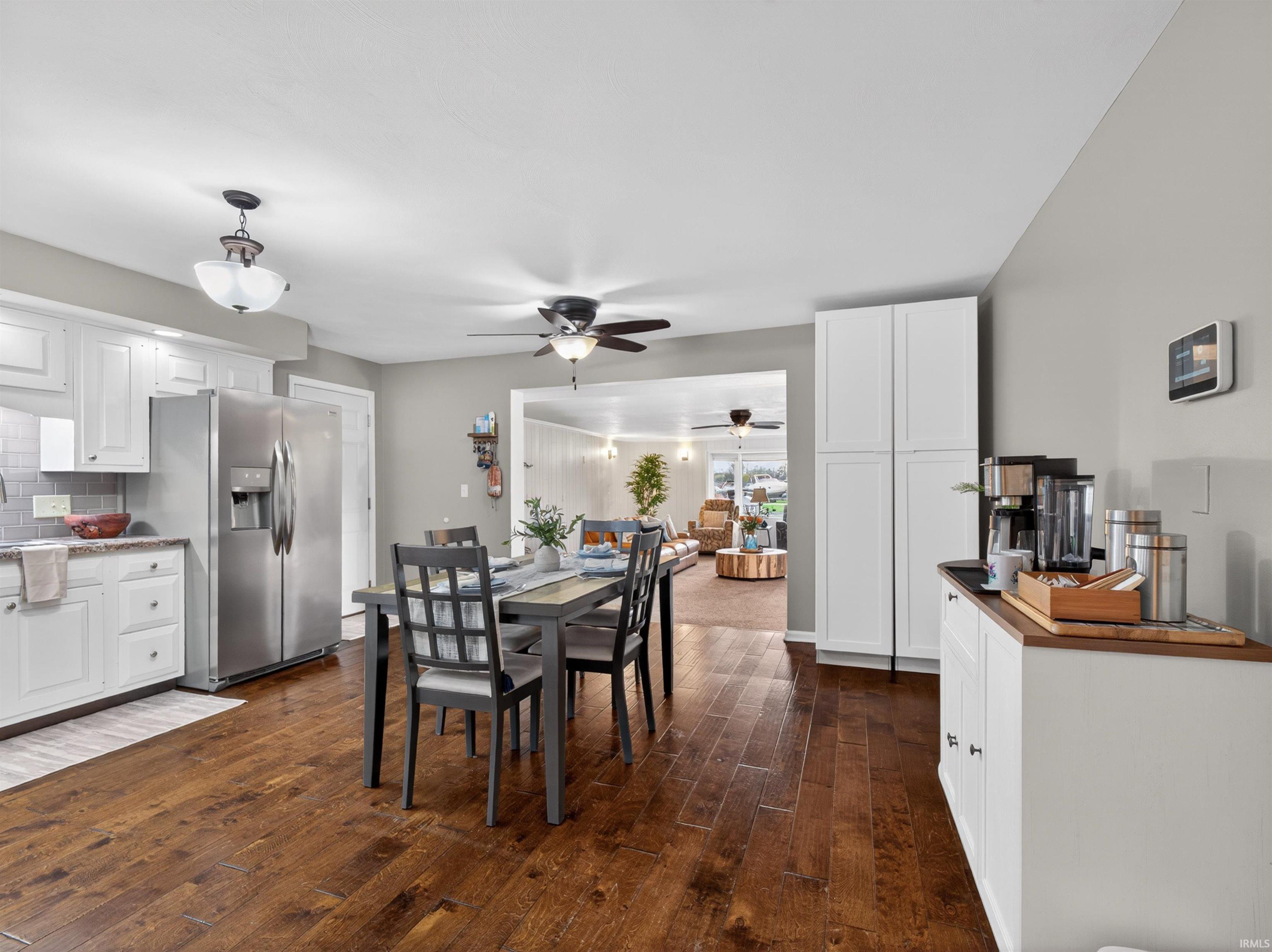 Photo 6 of 714 S Harkless Drive