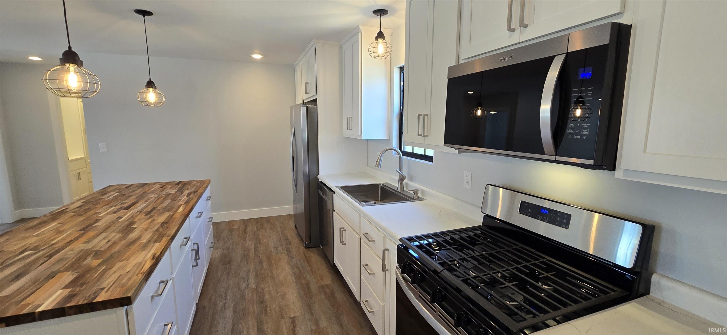 5th image of 208 Franklin St, North Judson, IN 46366 | MLS# 202613778