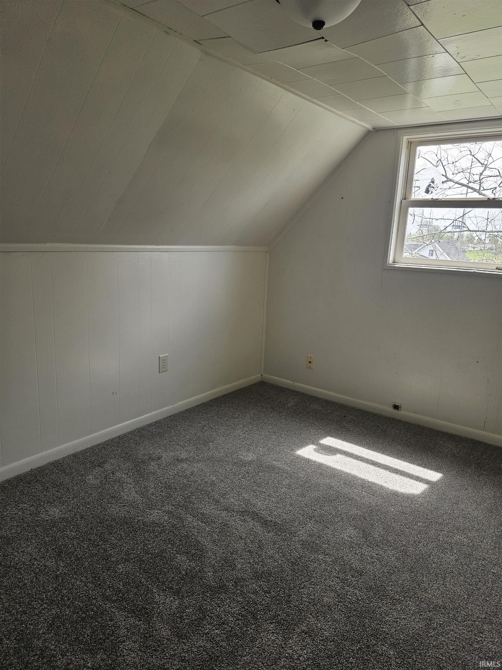 Photo 10 of 705 Egber Street