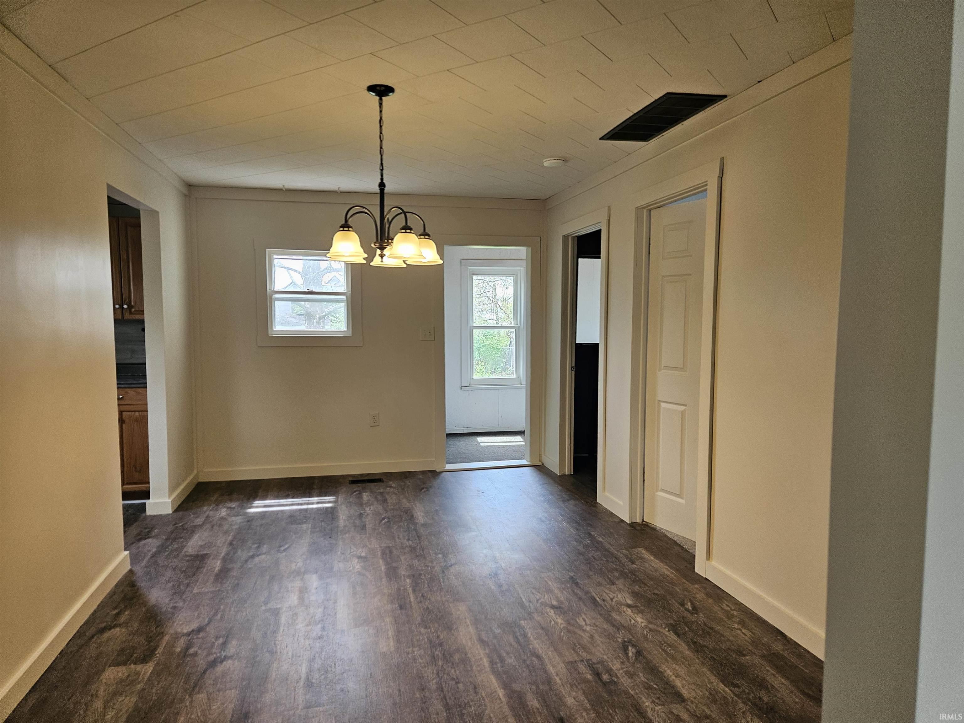 Photo 3 of 705 Egber Street