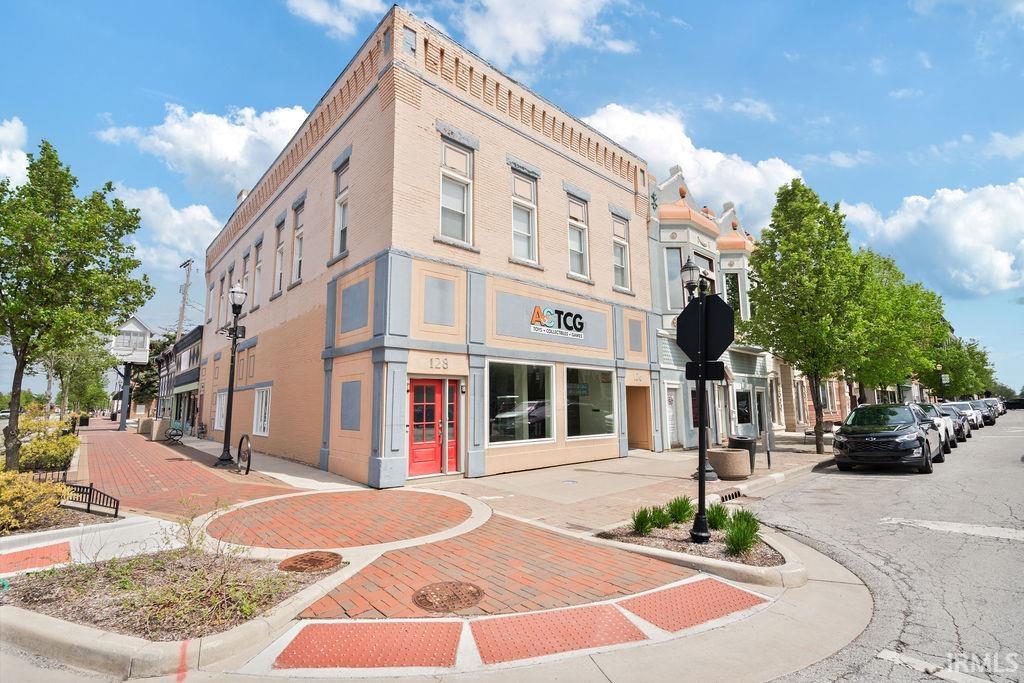 Photo of 128 W Walnut Street, Kokomo, IN 46901