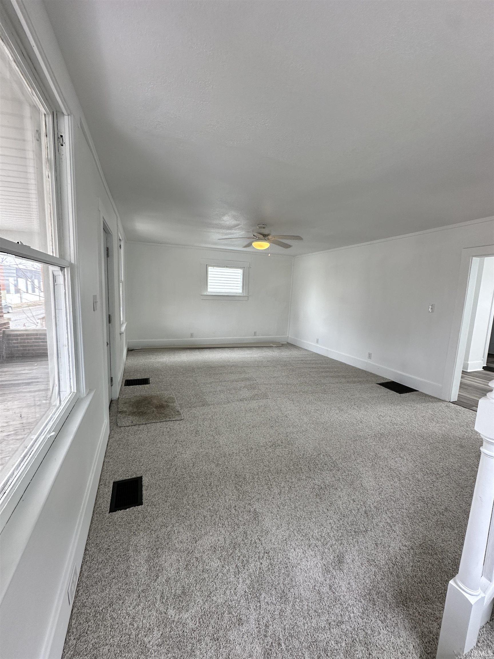Photo 11 of 601 High Street
