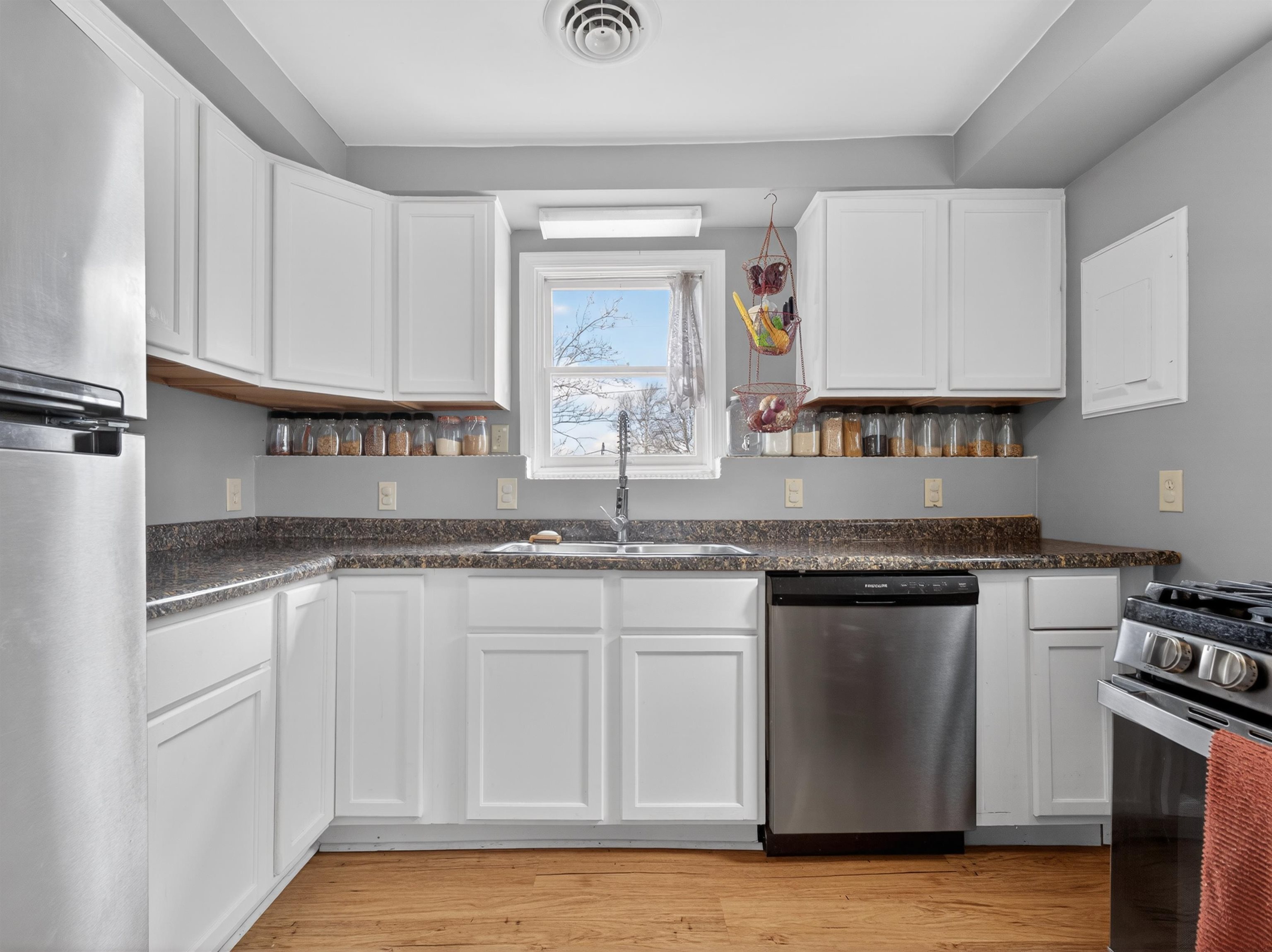 Photo 8 of 1205 MAYFIELD Road