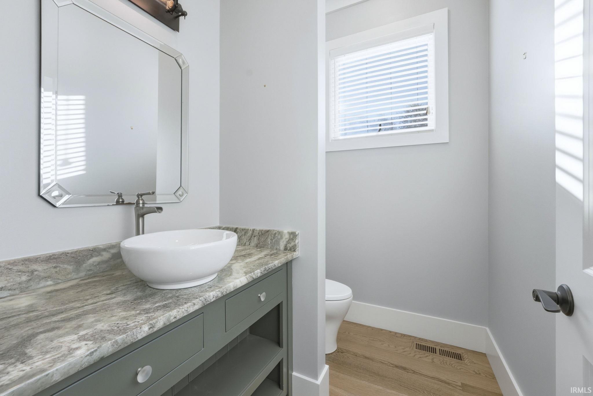Photo 13 of 6521 N Kalorama Road