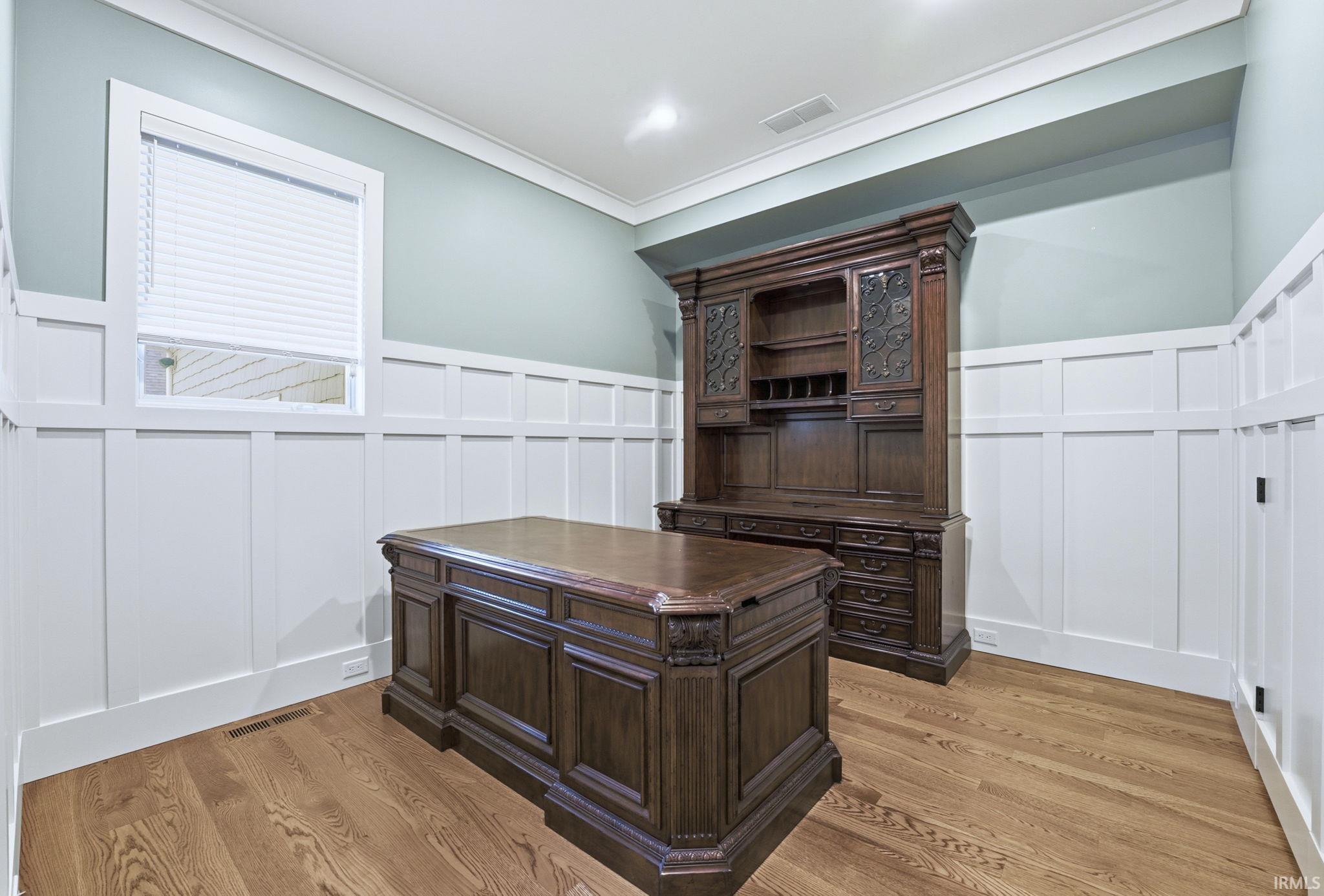 Photo 14 of 6521 N Kalorama Road
