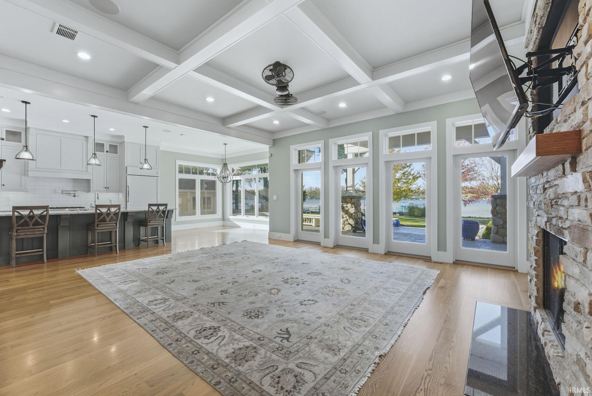 Photo 7 of 6521 N Kalorama Road