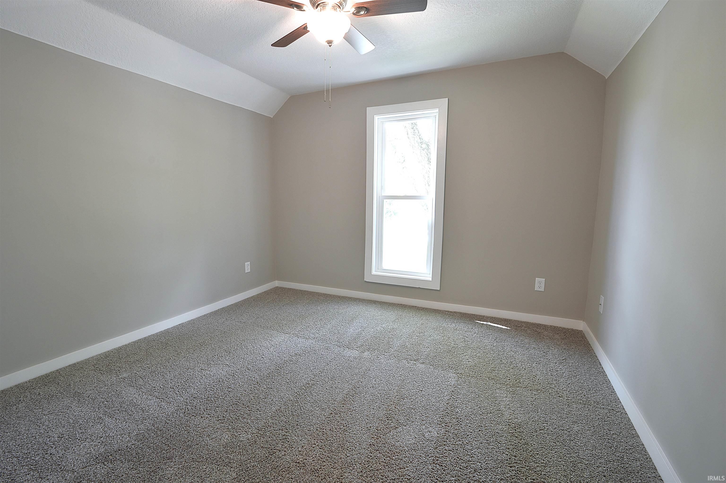 Photo 20 of 903 Winchester Street