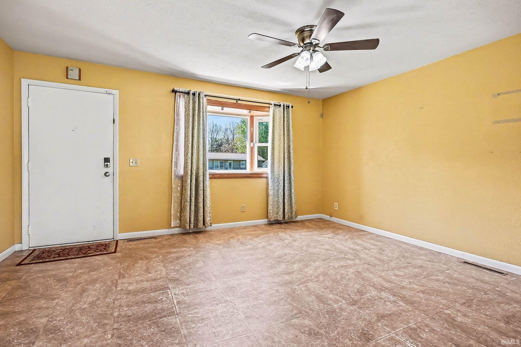 Photo 3 of 22127 Farmwood Drive