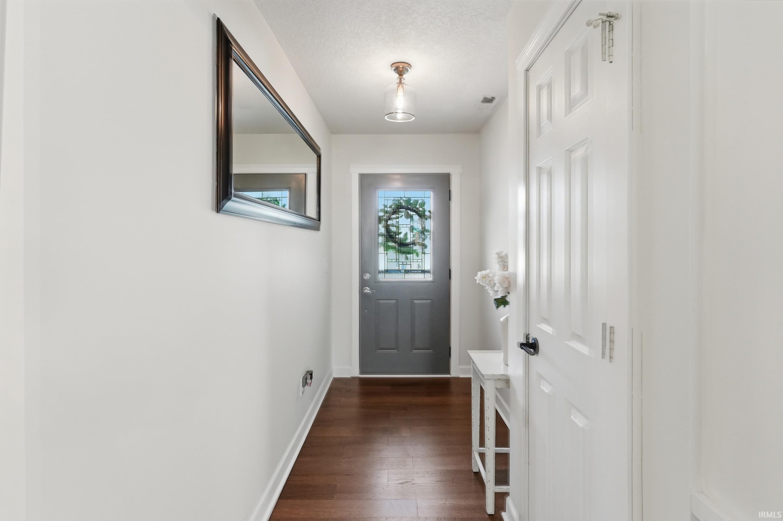 Photo 4 of 9303 N 150 E