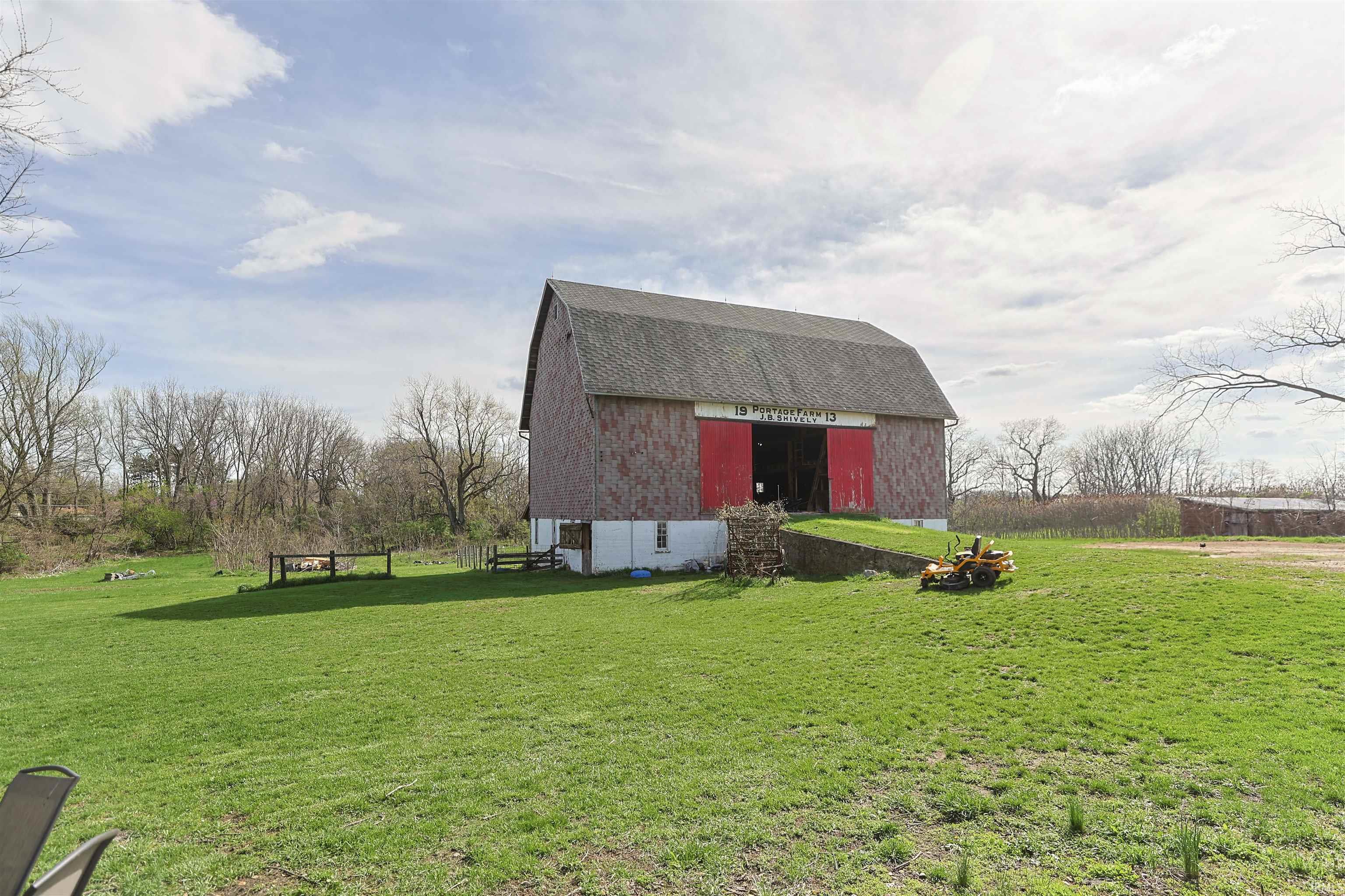 Photo 2 of Manufactured home for sale at 23260 Brick Rd, South Bend, IN 46628 | MLS# 202614457 | Listing updated on 2026-09-17