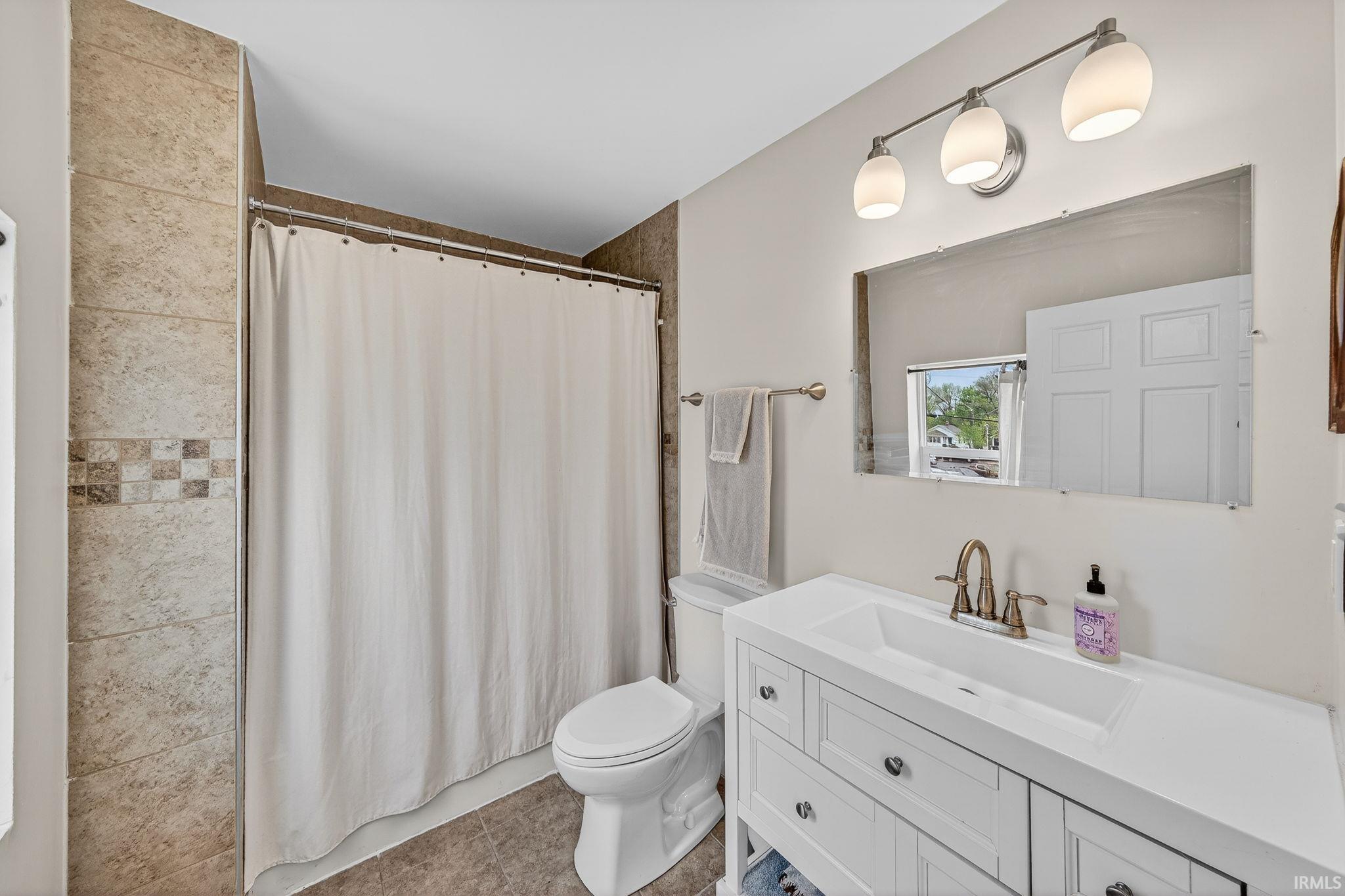 Second-floor bathroom