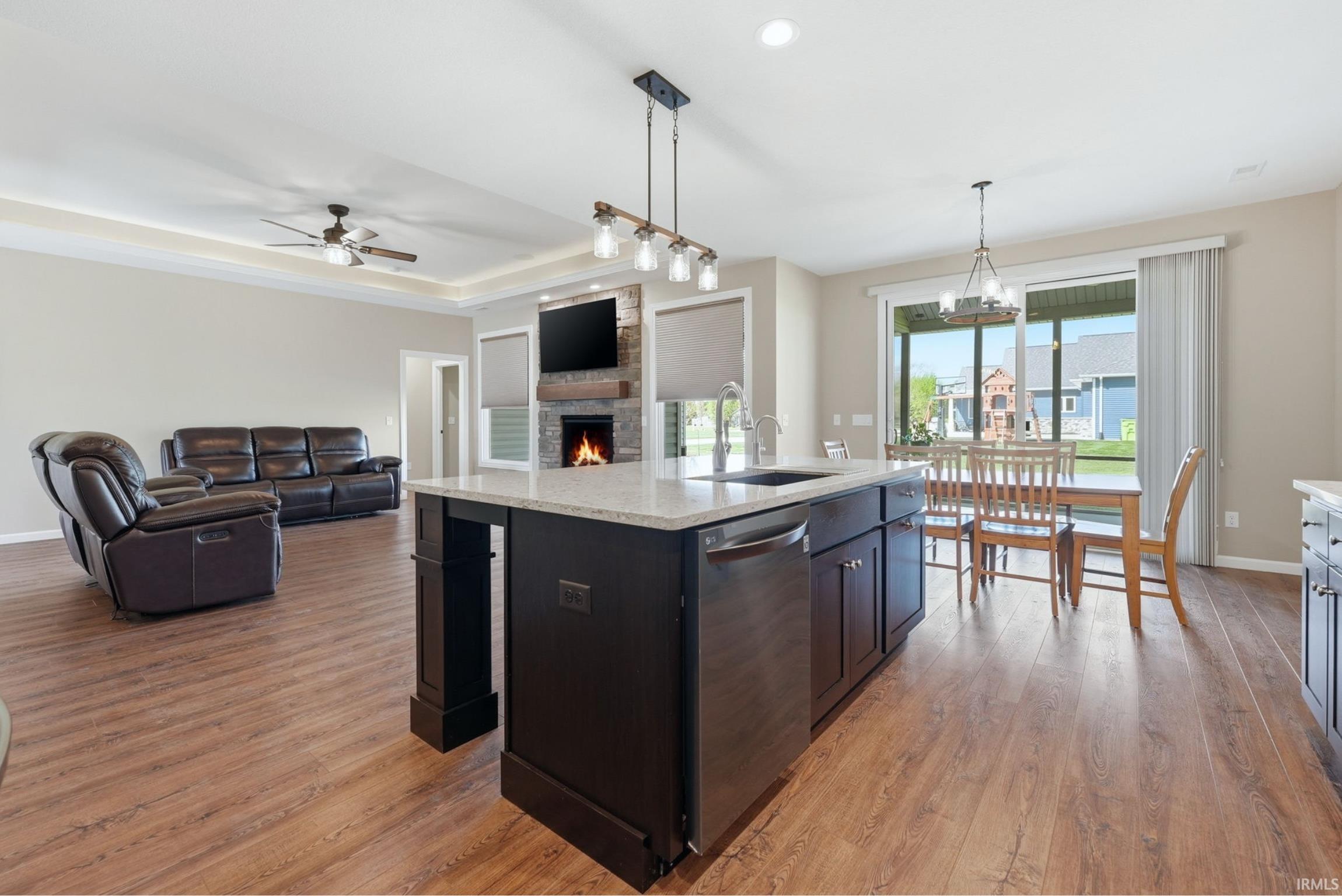 Photo 6 of 408 Cottonwood Court