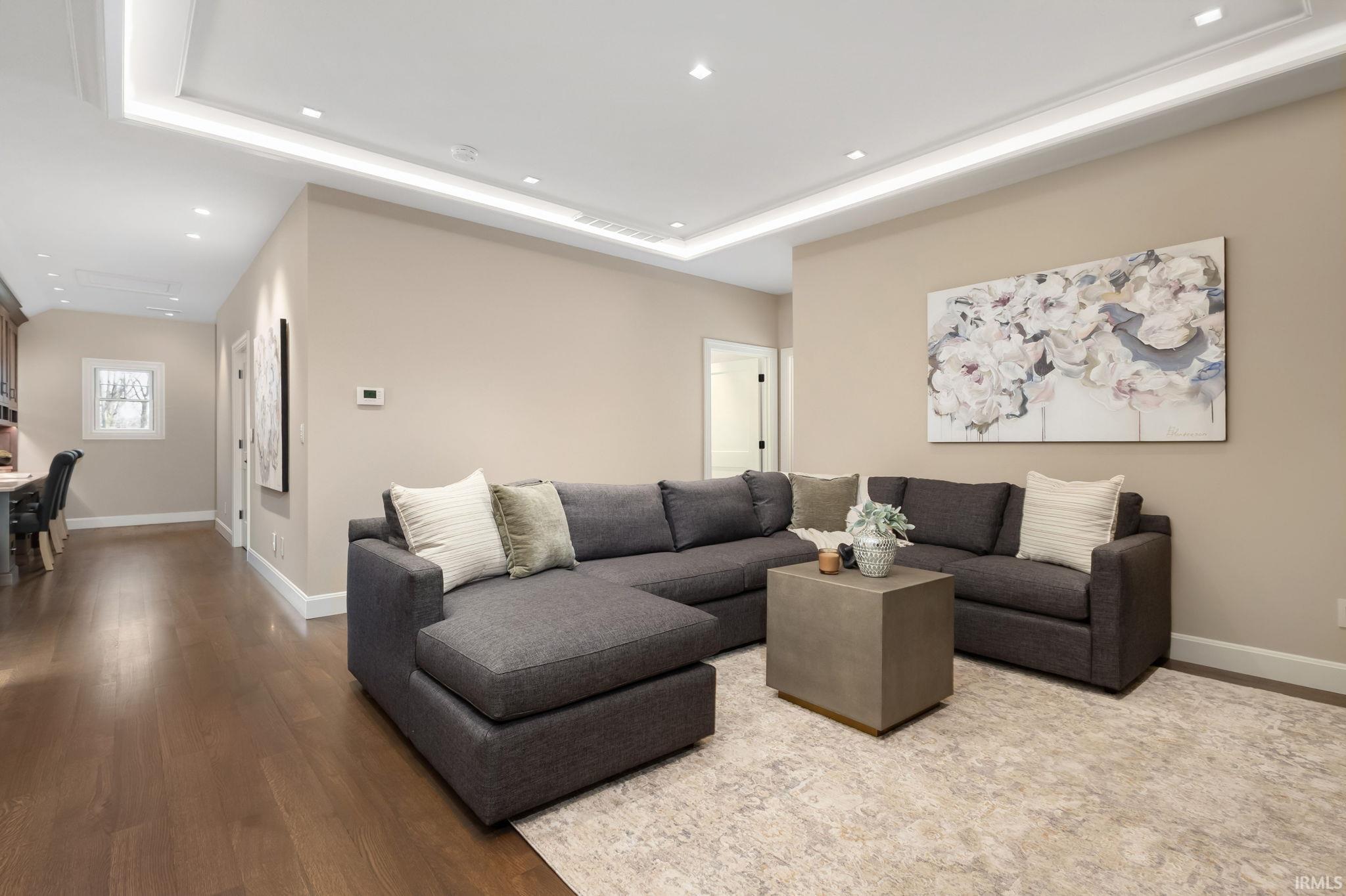 Listing 27