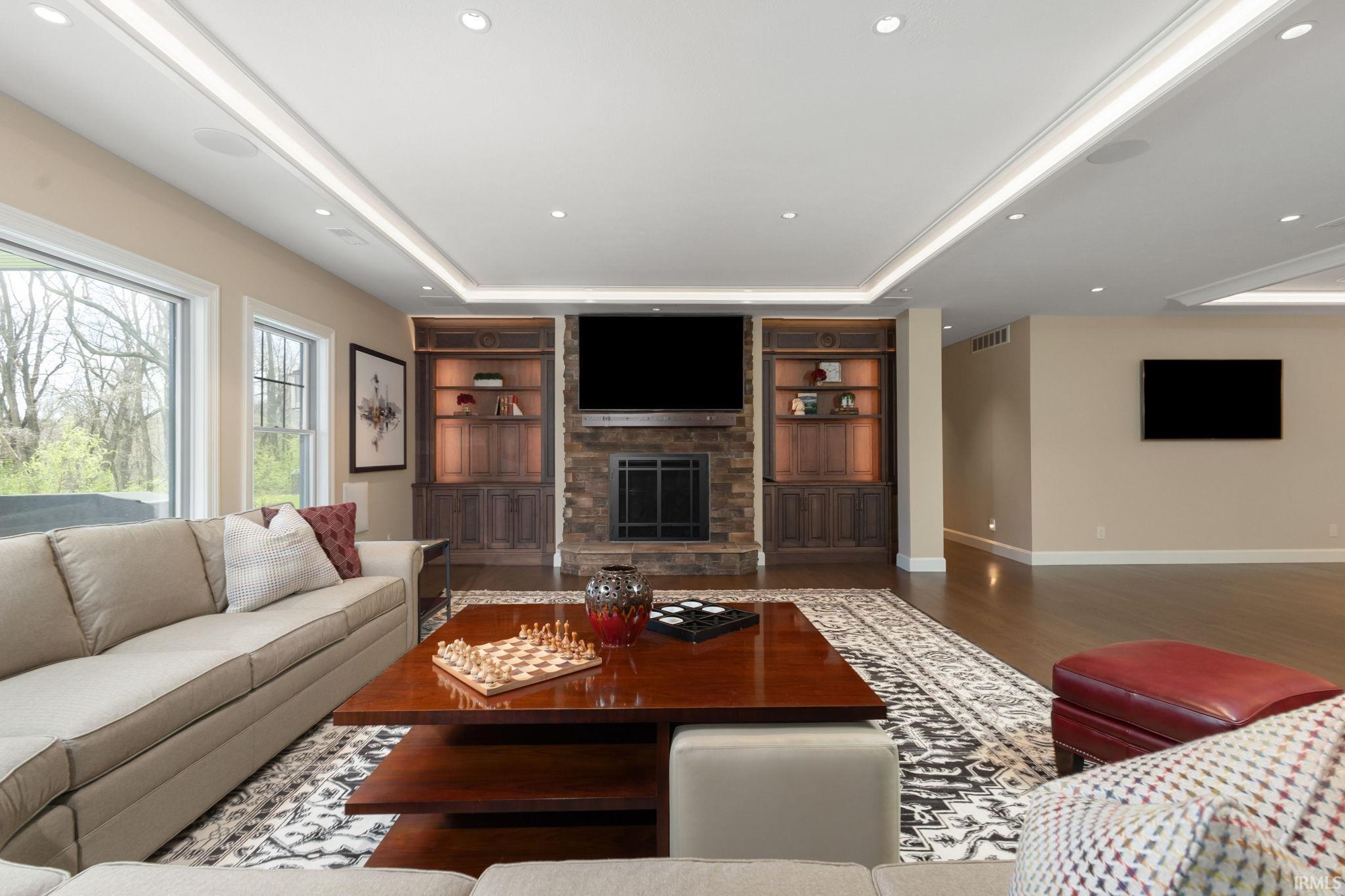 Listing 27