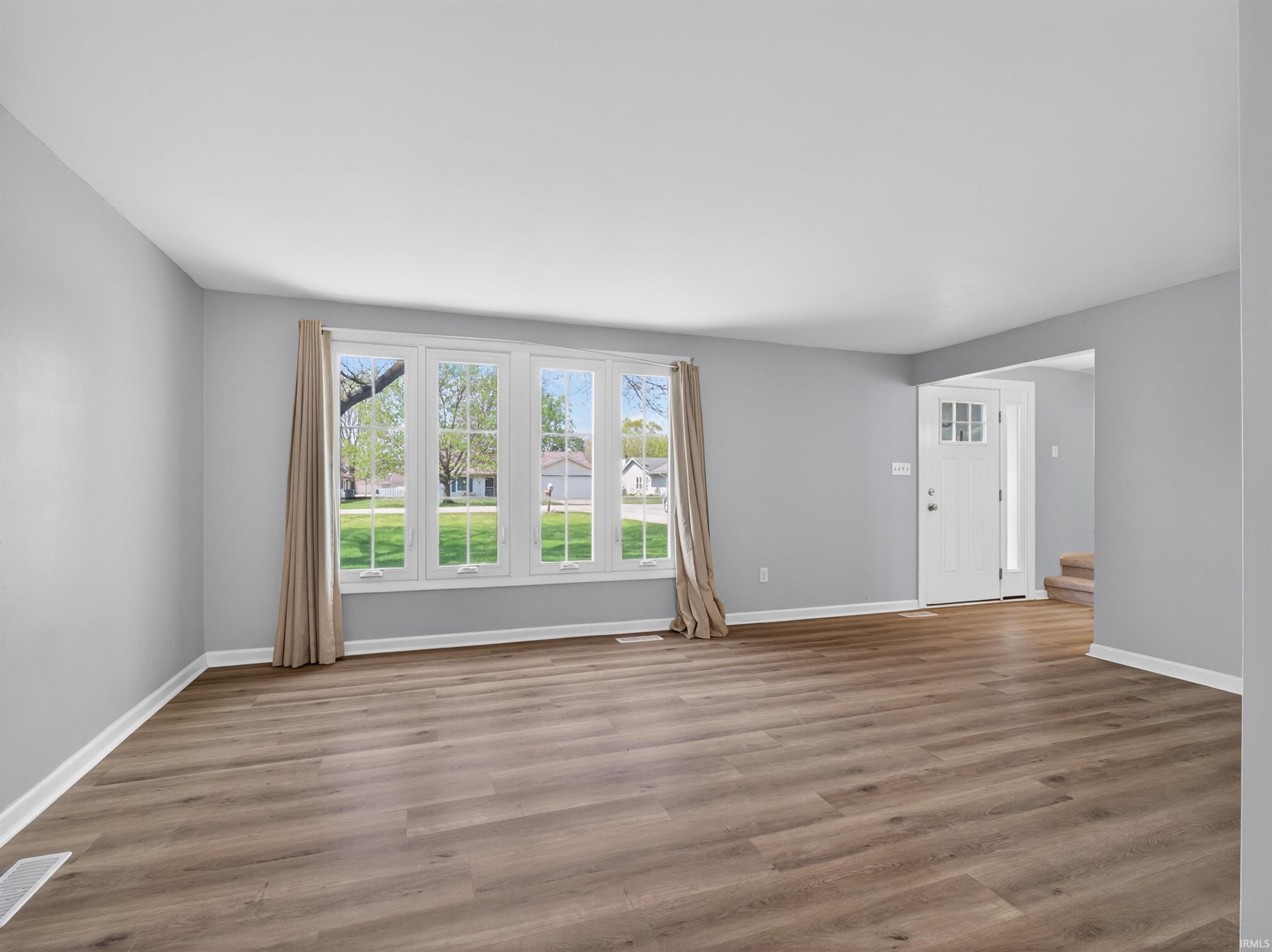 Photo 3 of 4321 N 635 W