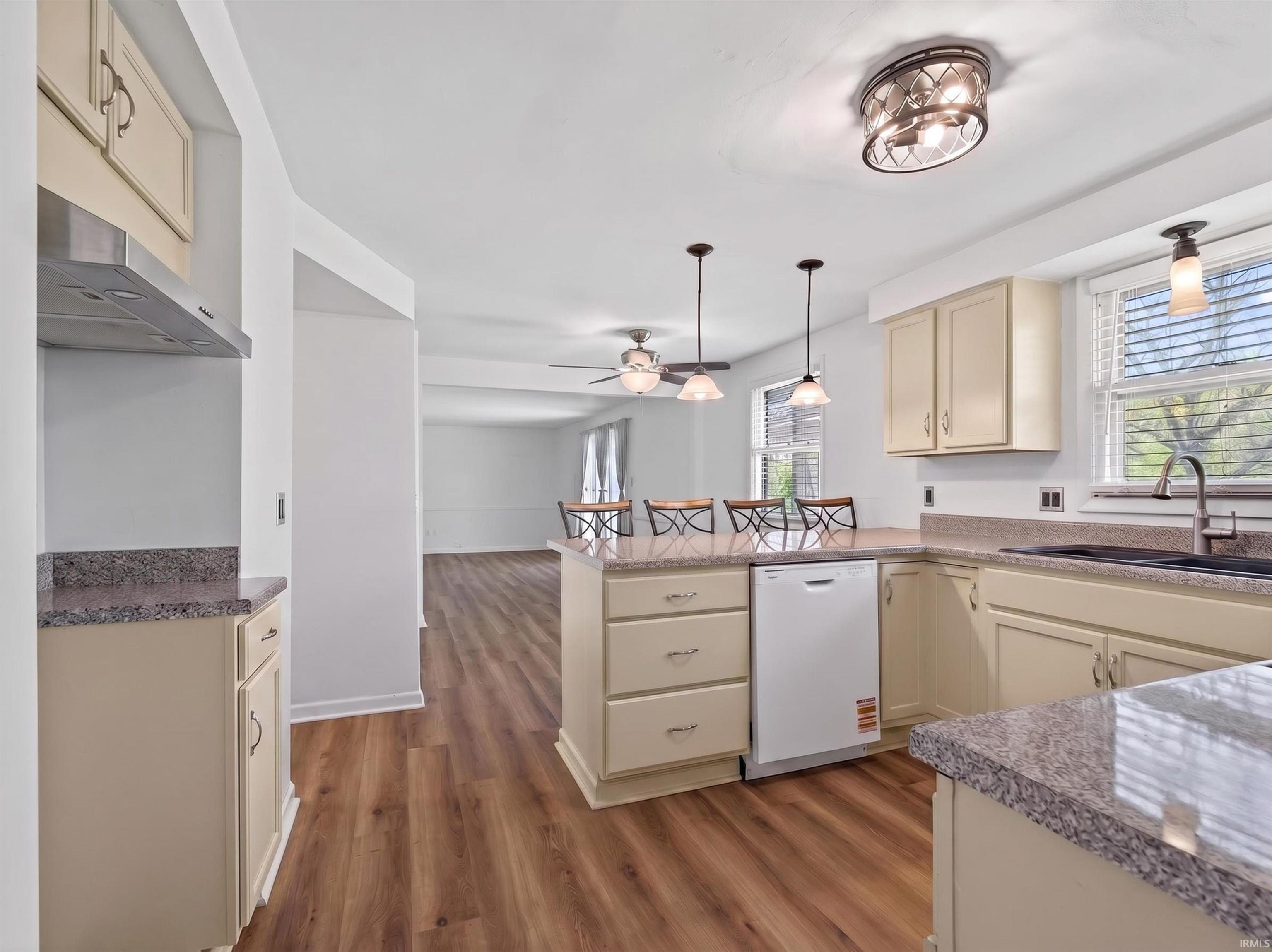 Photo 5 of 4321 N 635 W