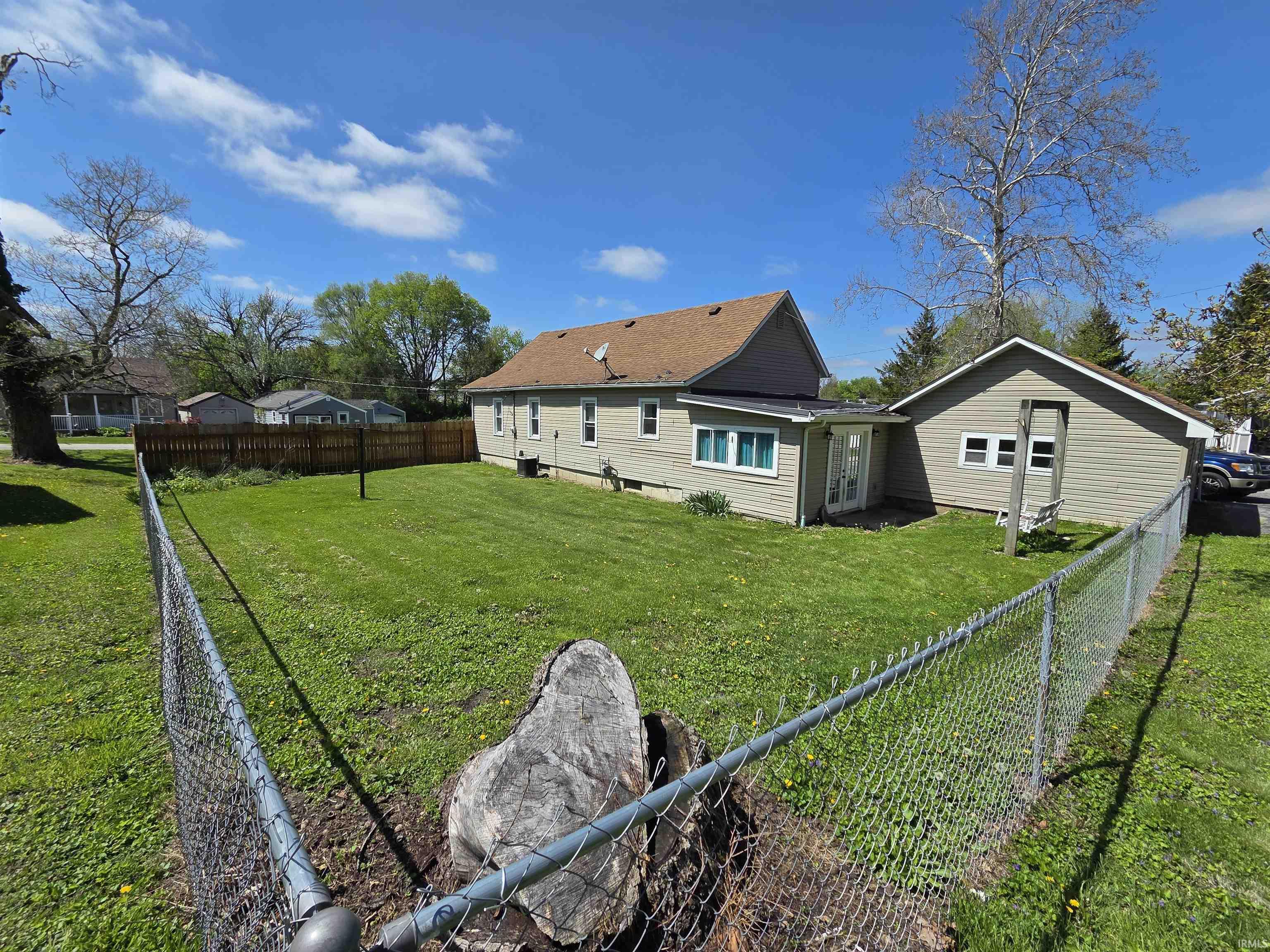 Property Photo 30