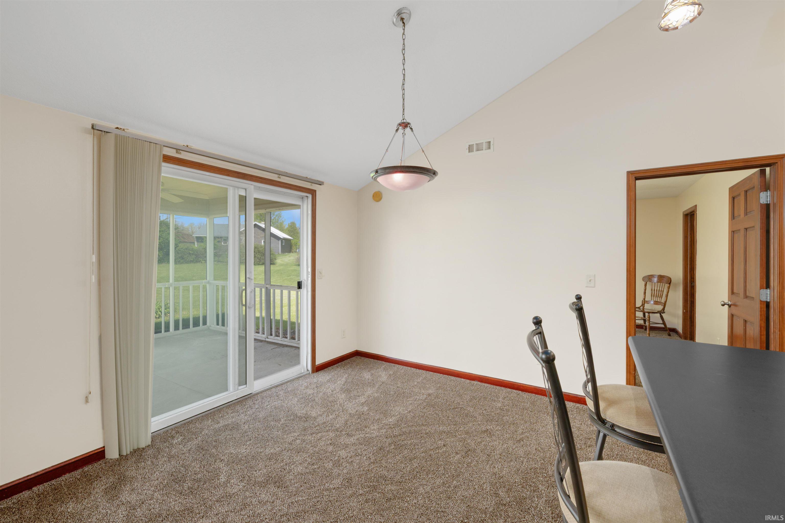 Photo 3 of 7929 Crosshill Court