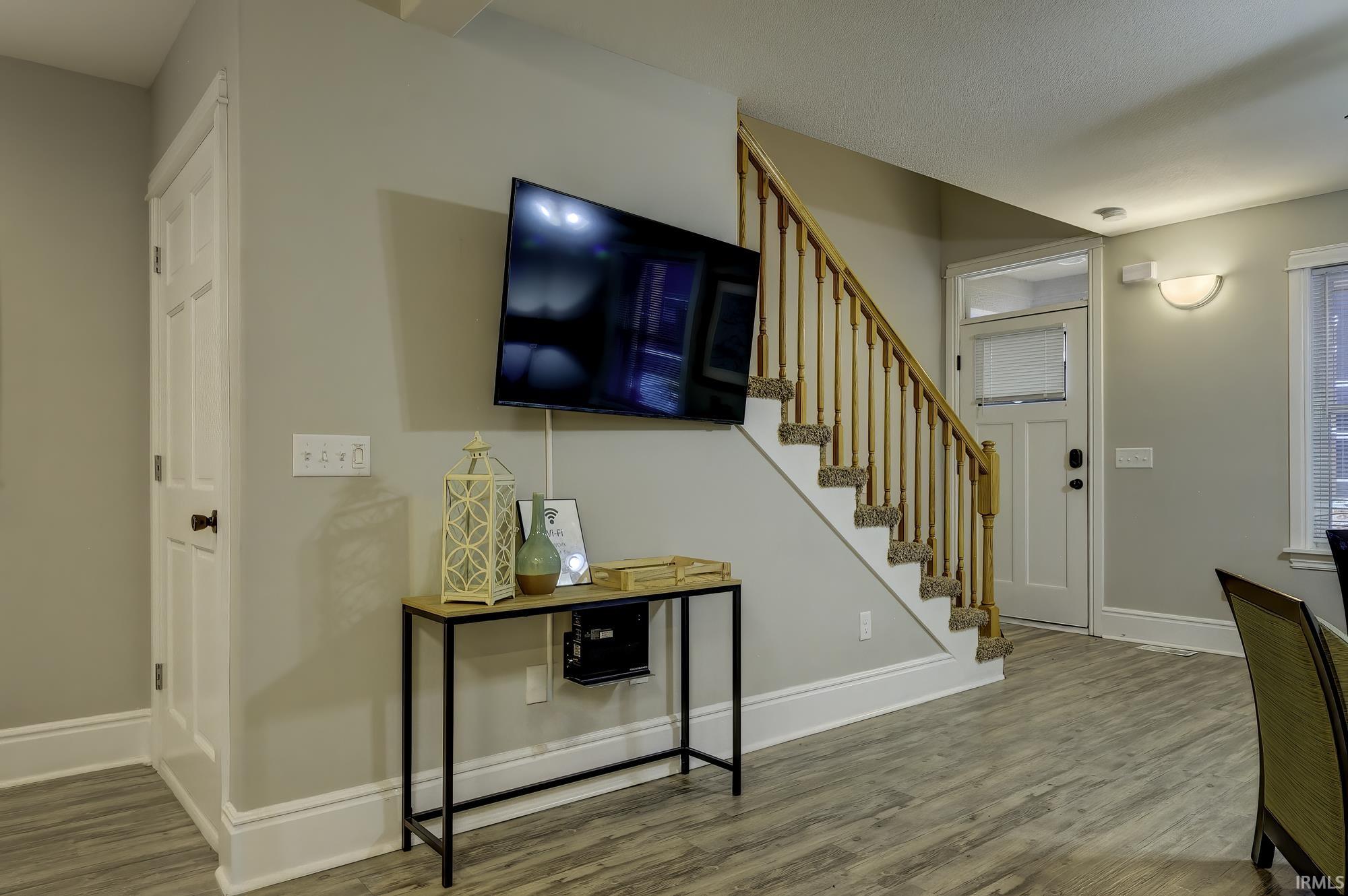 Photo 6 of 802 Lavina Street