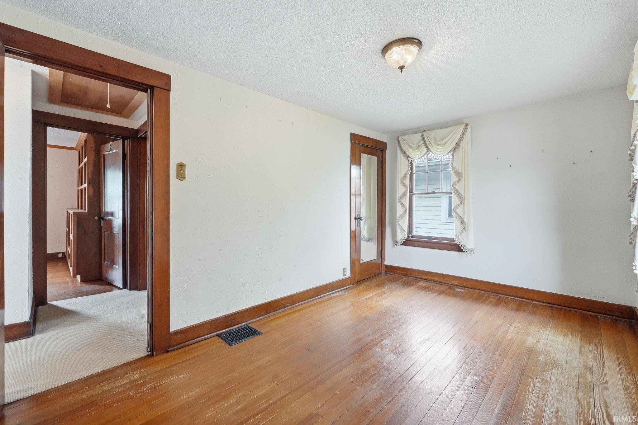Photo 14 of 1706 Crescent Avenue