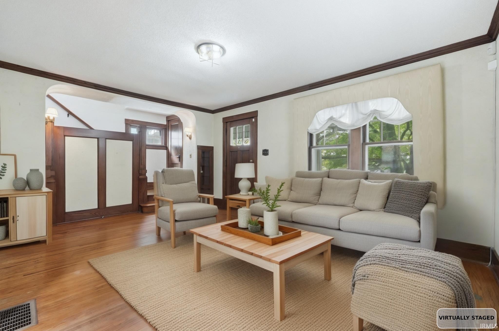 Photo 5 of 1706 Crescent Avenue