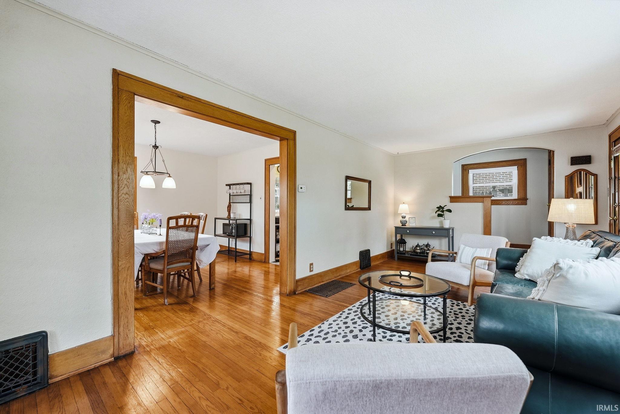 Photo 3 of 2022 Lawndale Drive