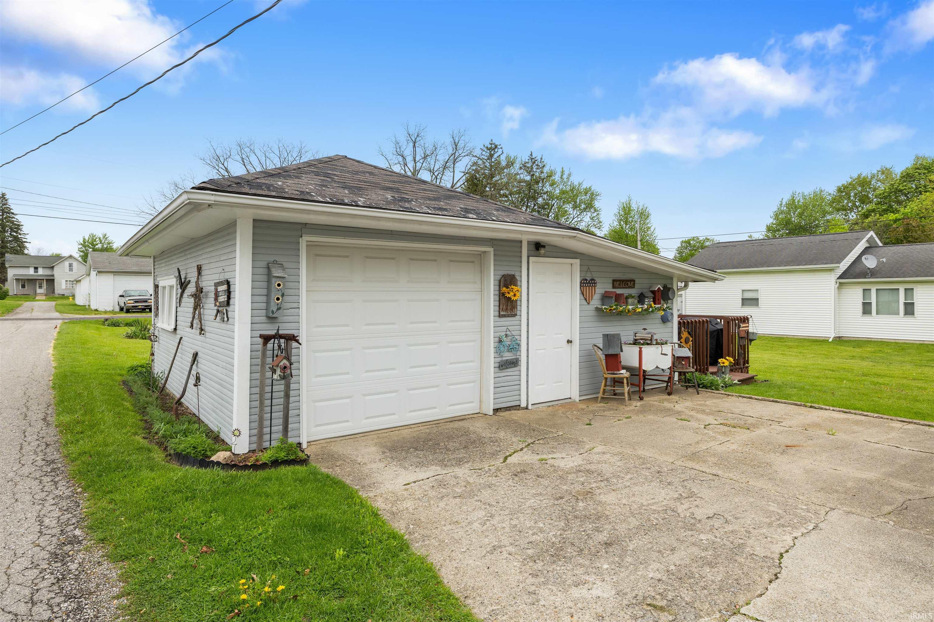 Property Photo 27