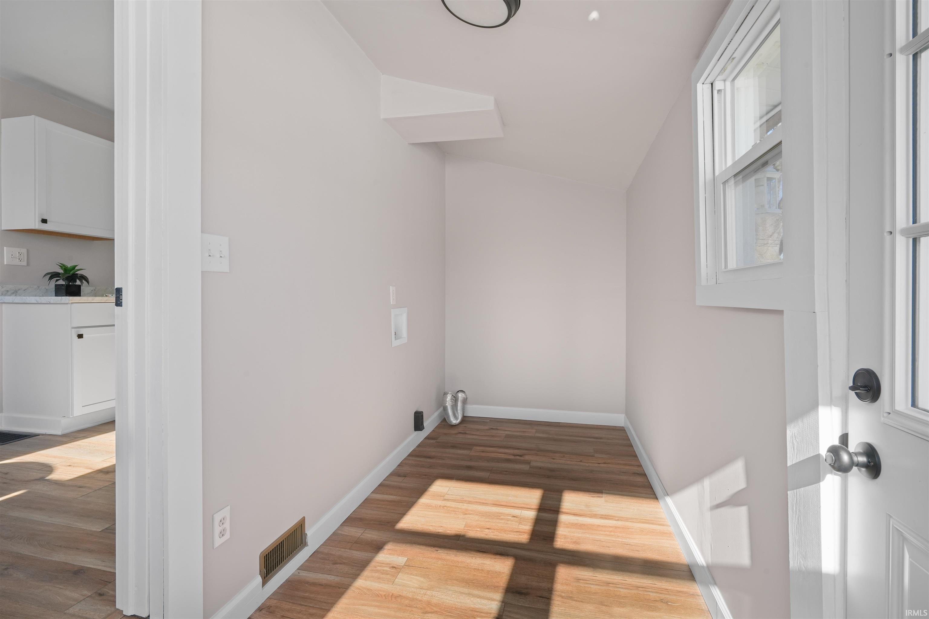 Photo 13 of 310 N Chauncey Street