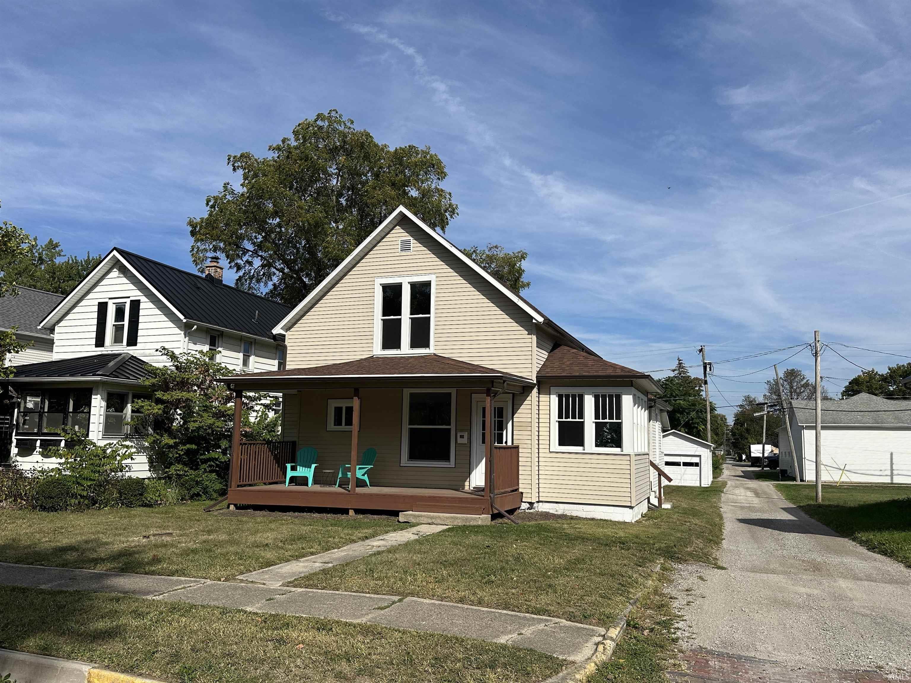 Photo 2 of 310 N Chauncey Street