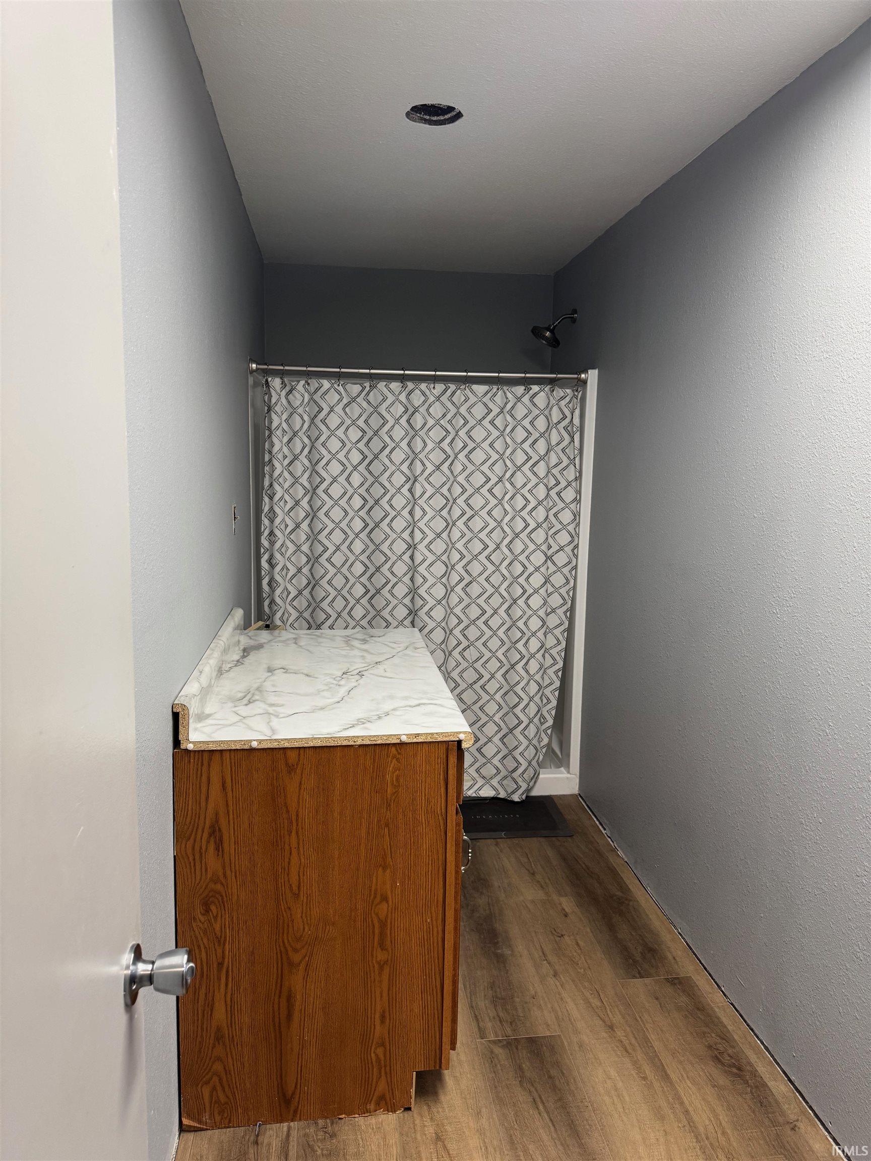 Photo 12 of 3001 Maumee Avenue