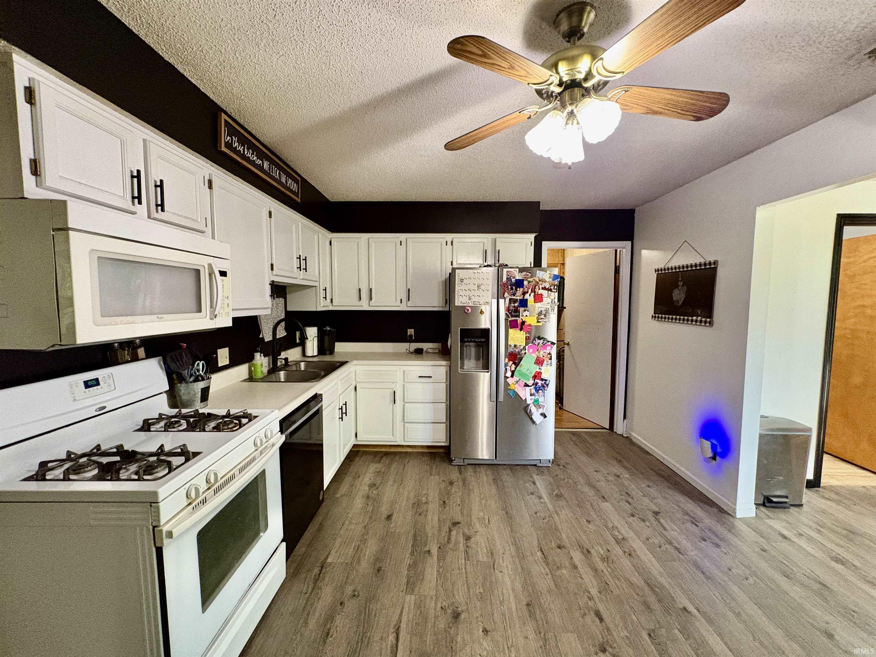 Photo 10 of 1323 Sunnyglenn Court