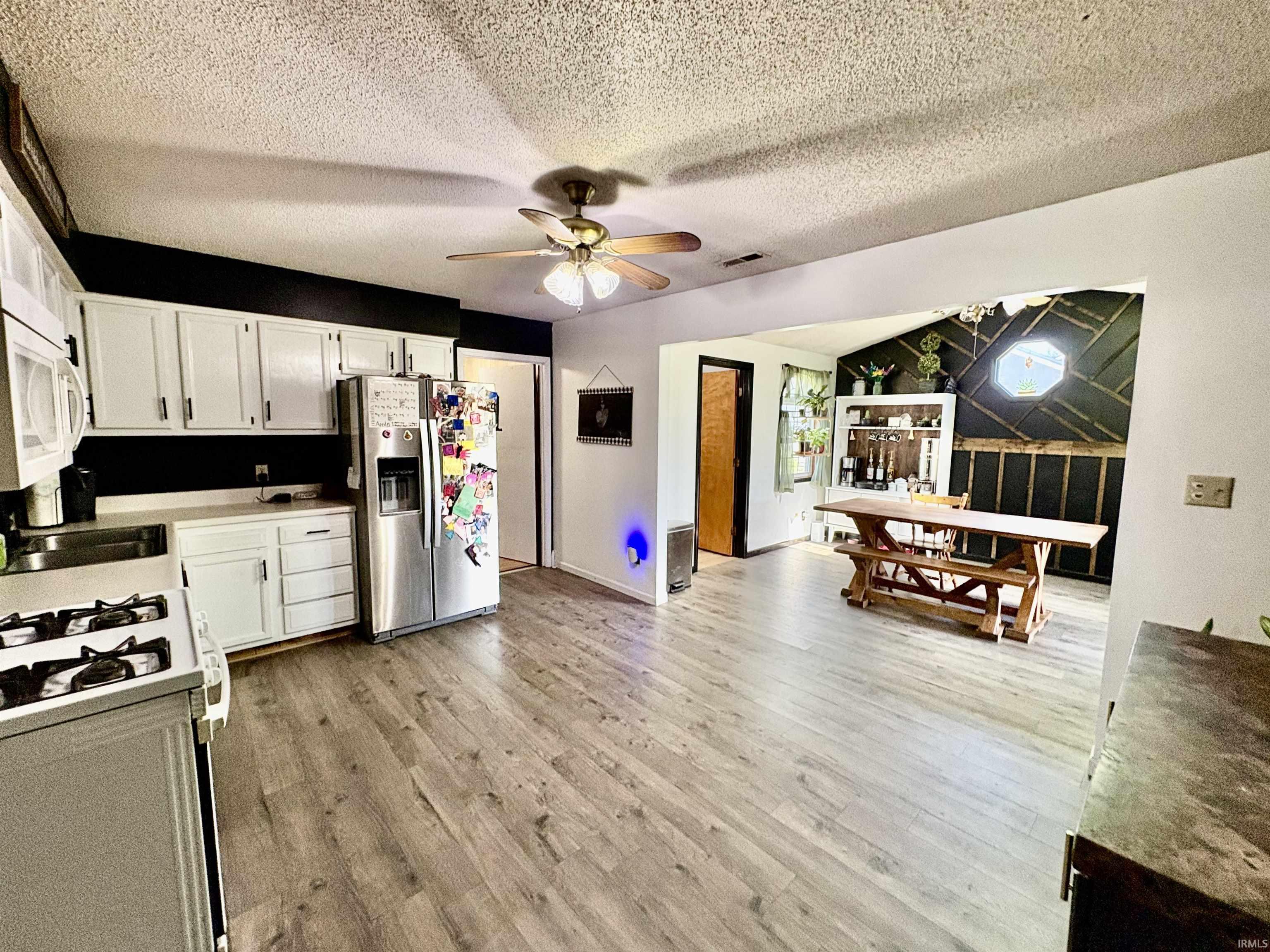 Photo 9 of 1323 Sunnyglenn Court