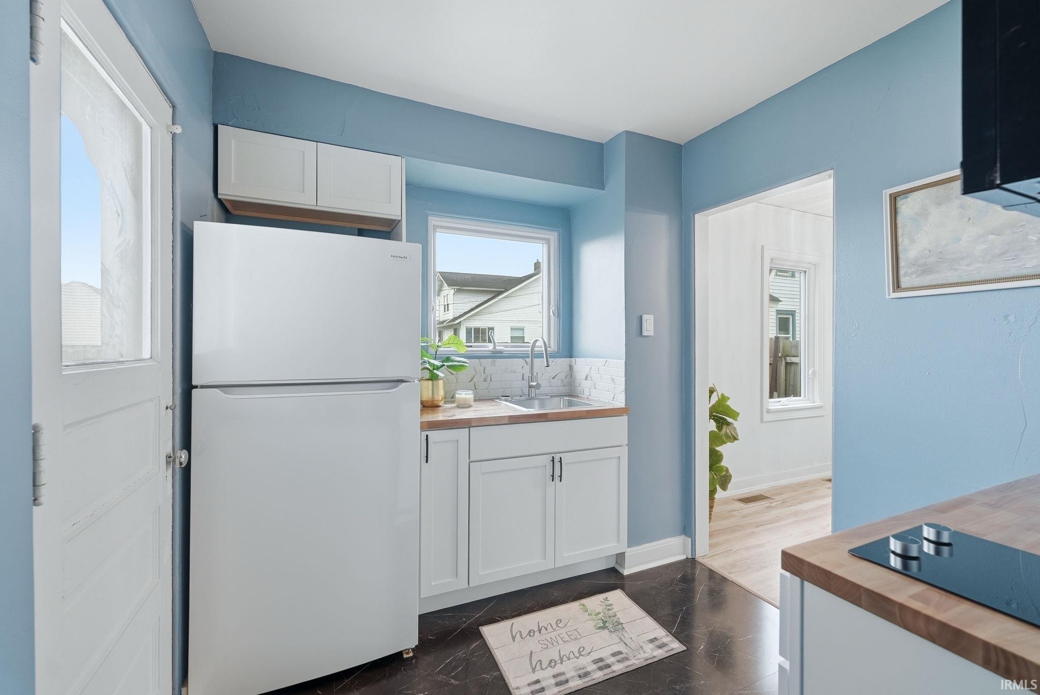 Photo 11 of 3817 S Harrison Street